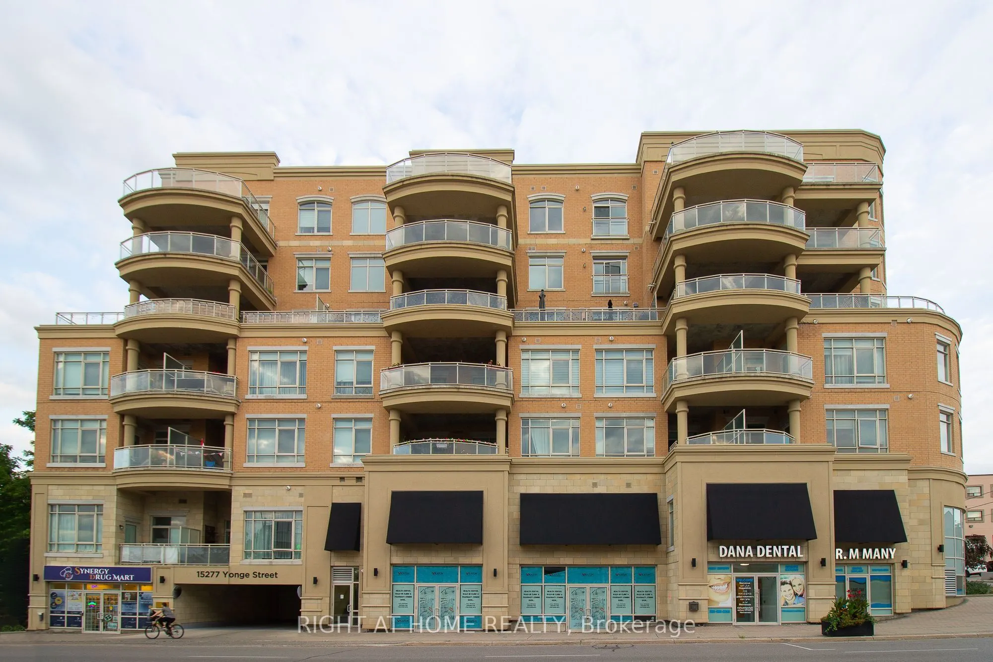 15277 Yonge Street, #704A