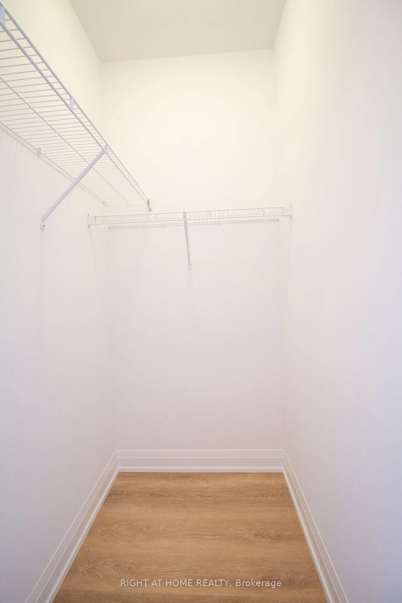 15277 Yonge Street, #704A