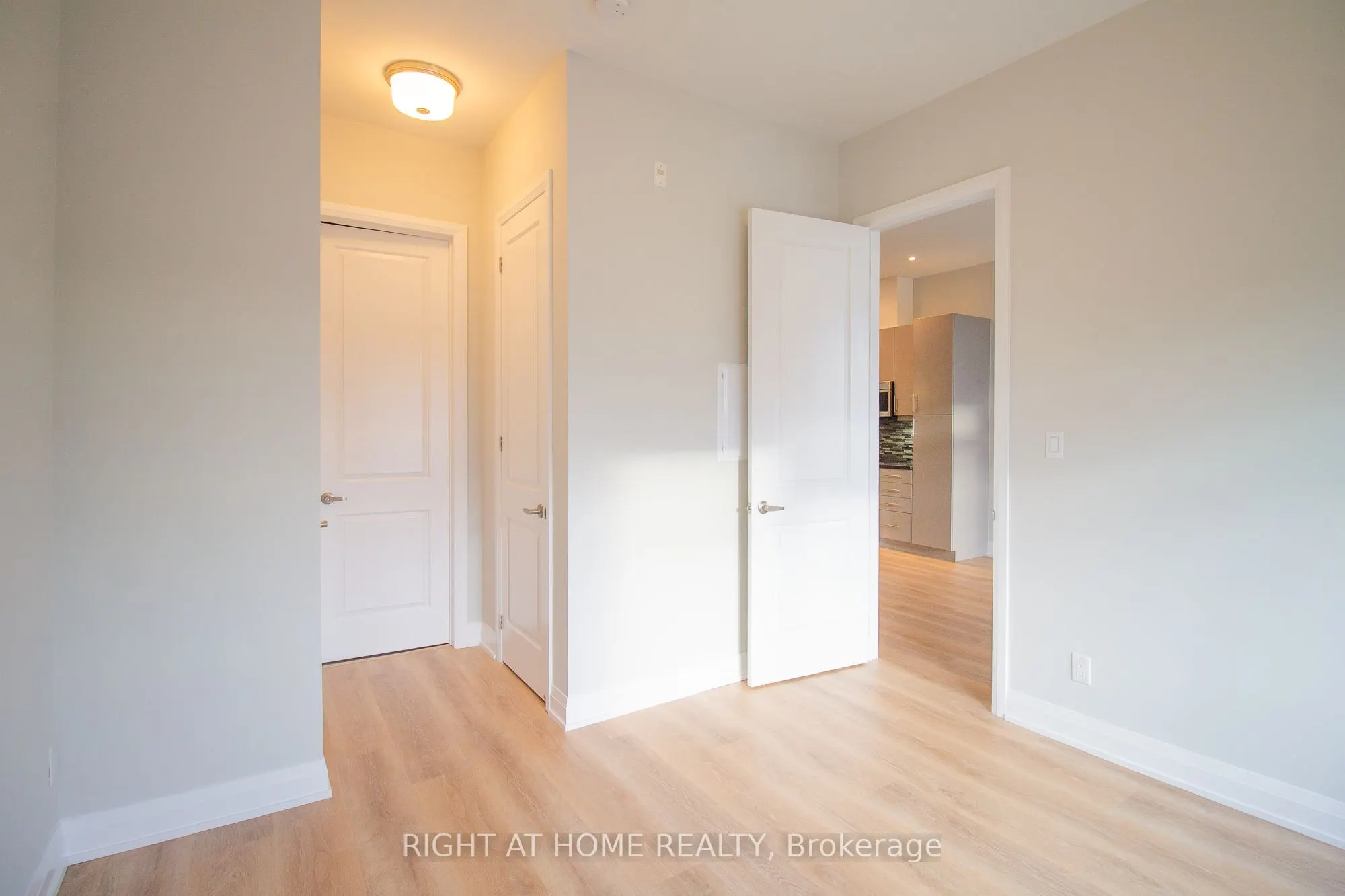 15277 Yonge Street, #704A