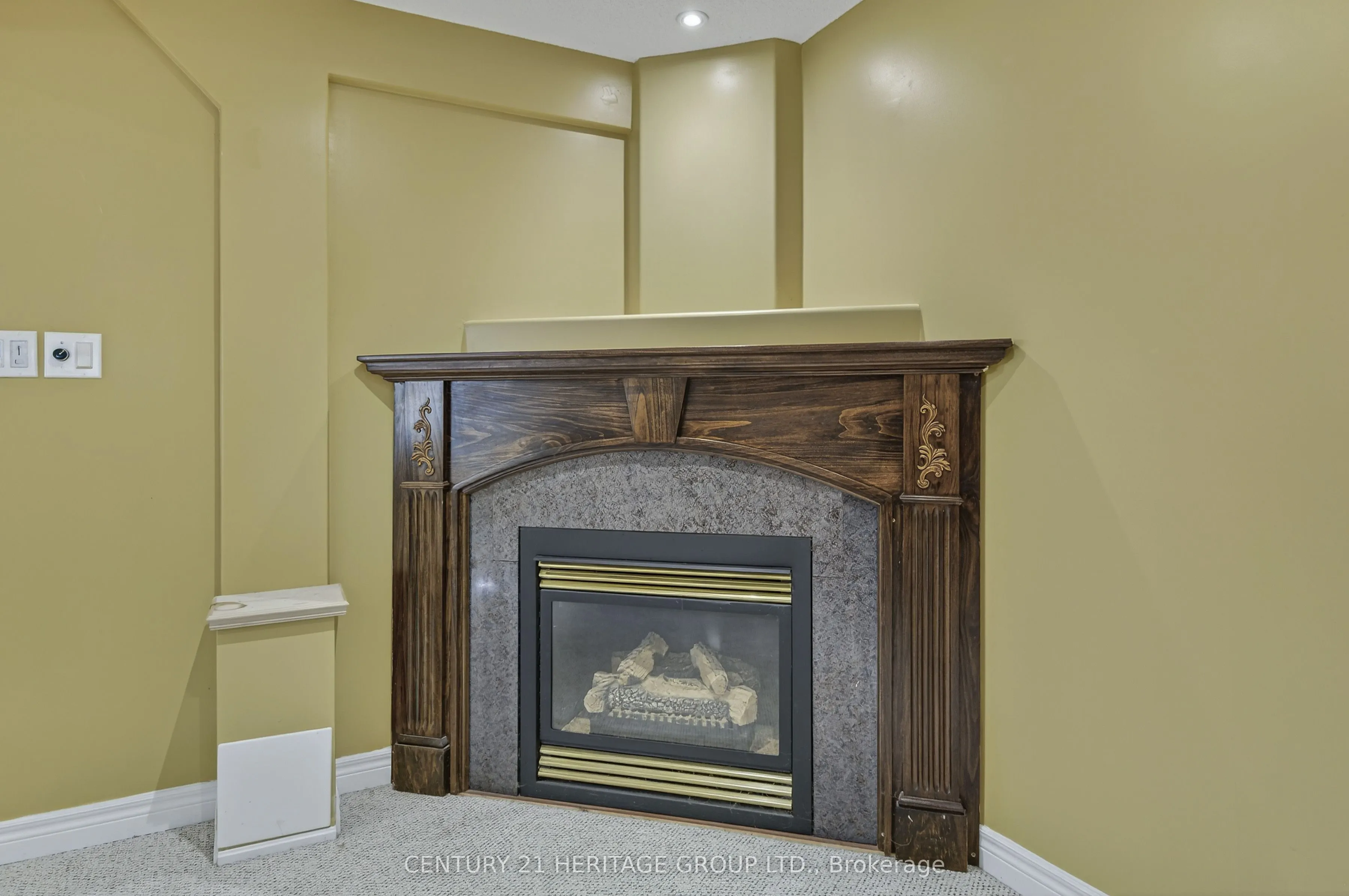33 Highland Terrace