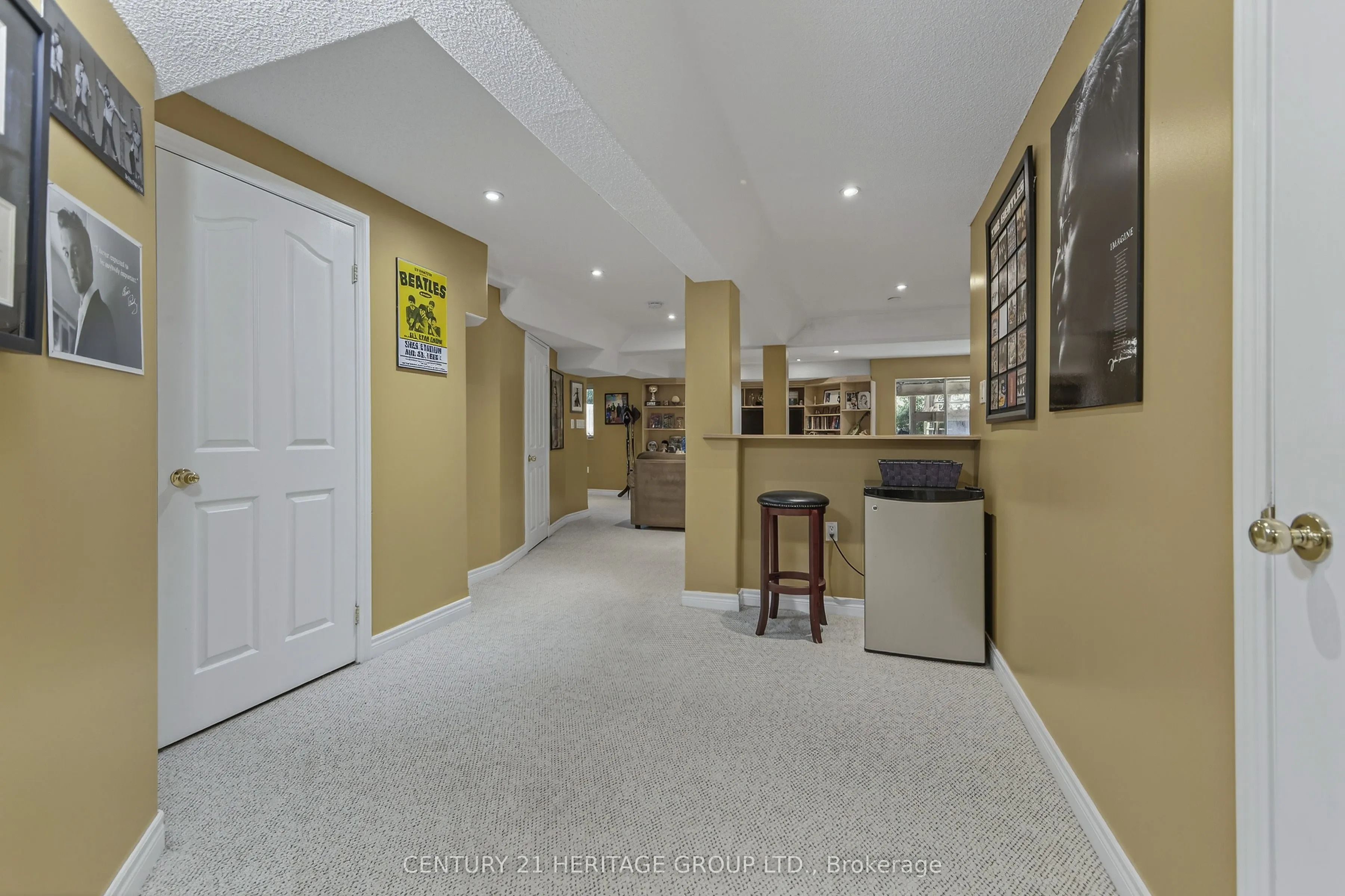 33 Highland Terrace