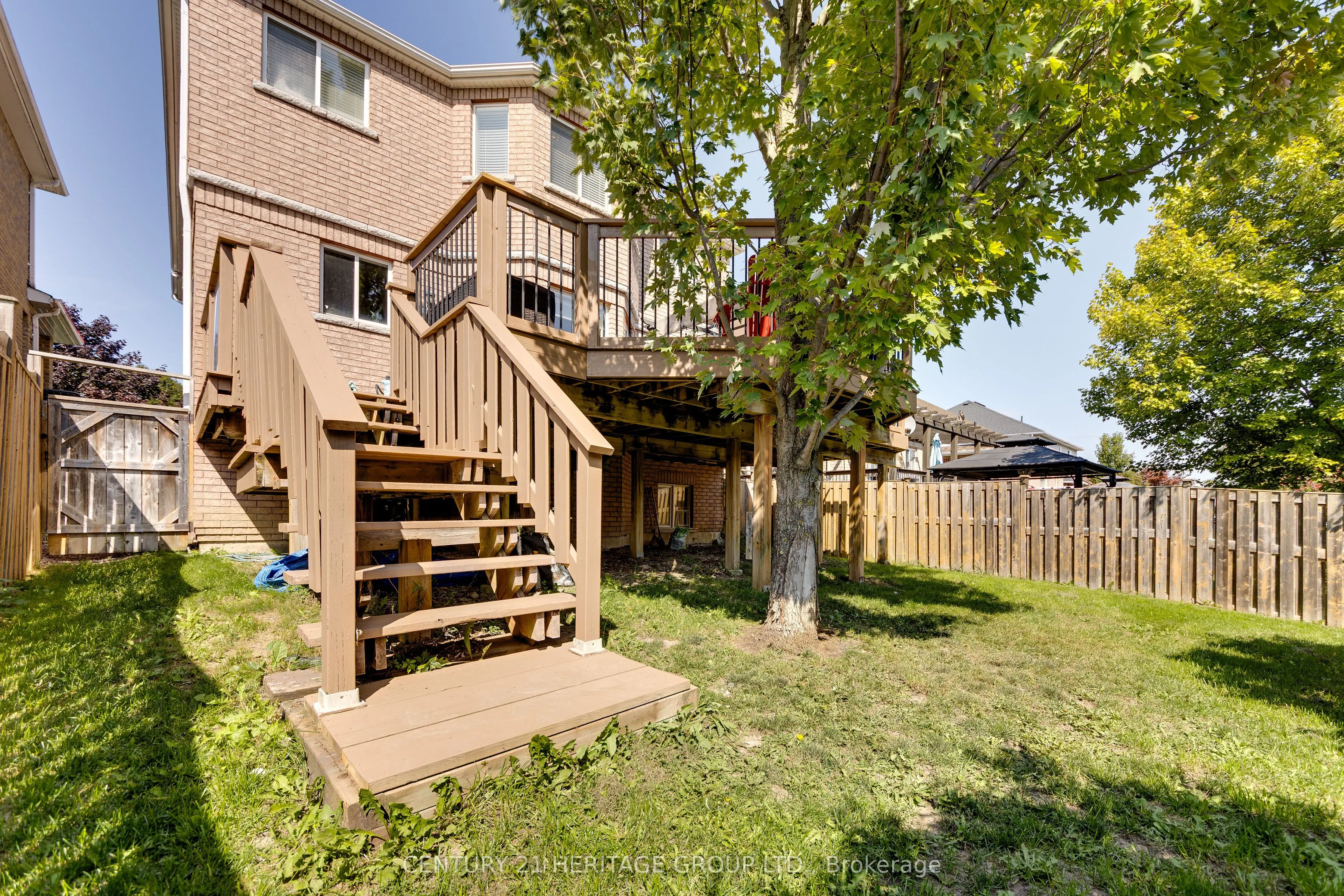 33 Highland Terrace