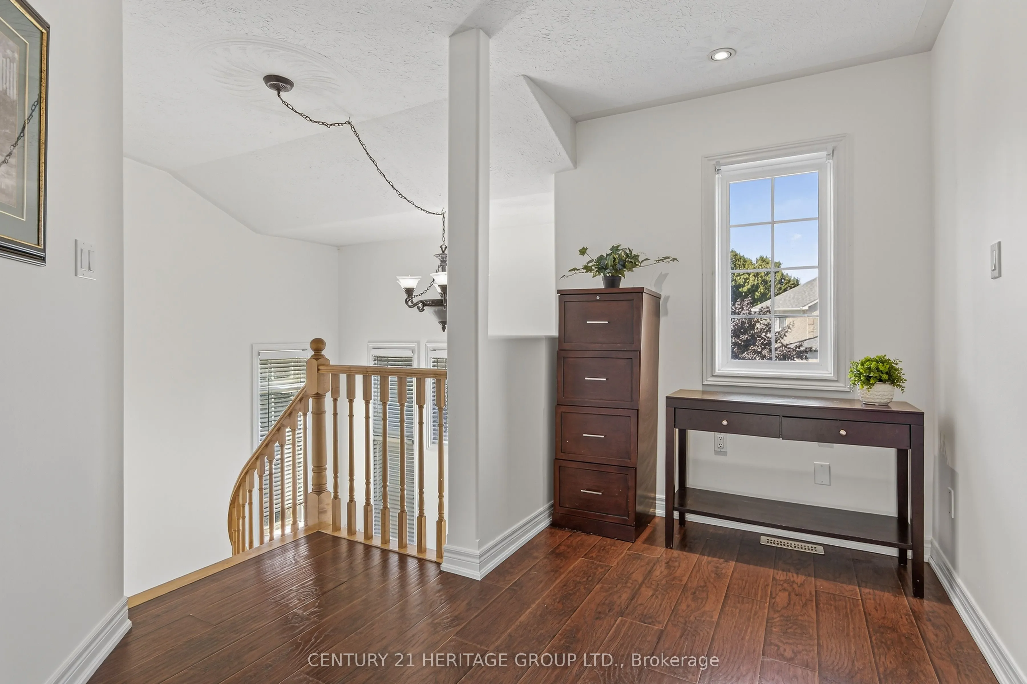 33 Highland Terrace