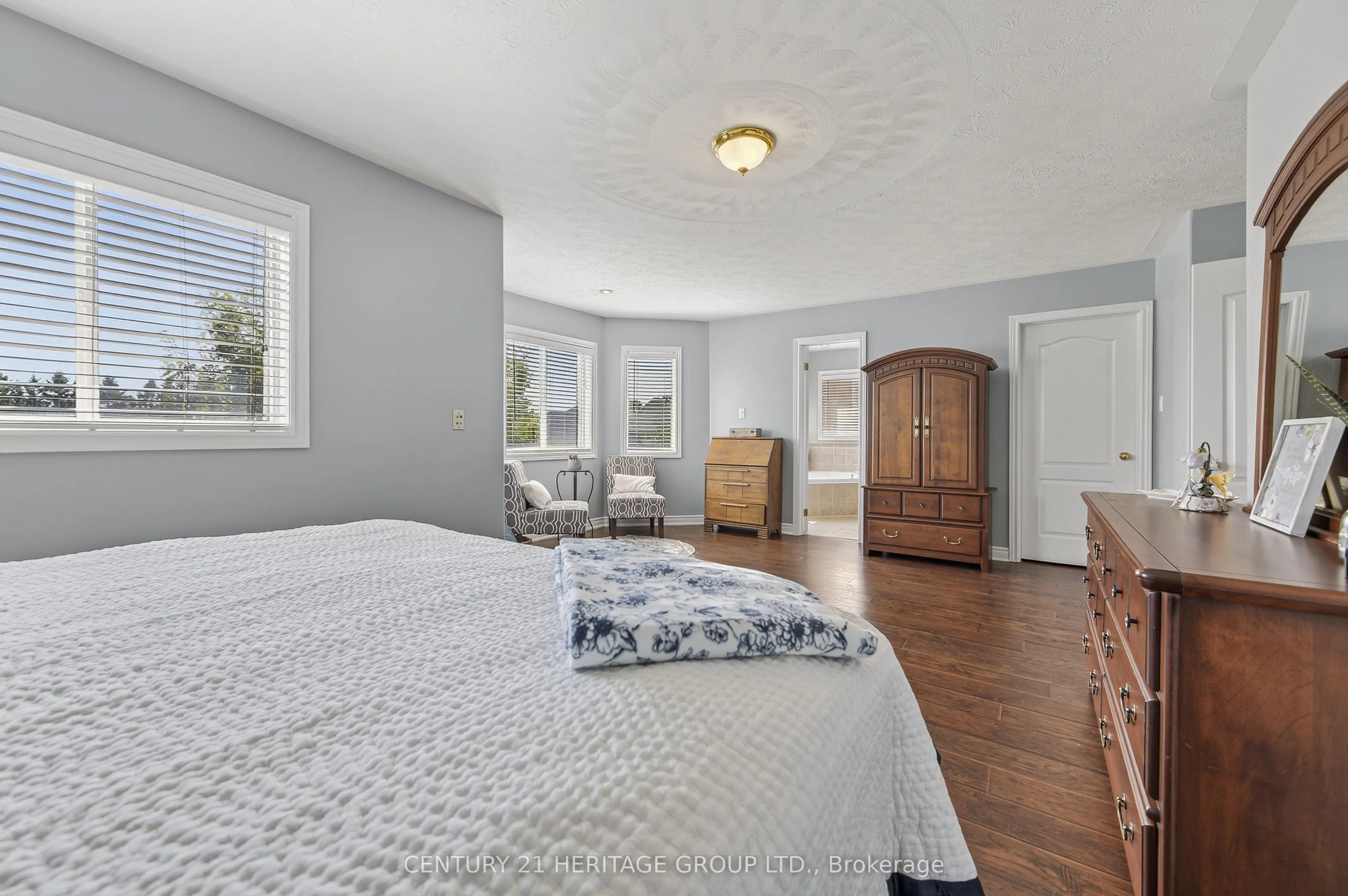 33 Highland Terrace