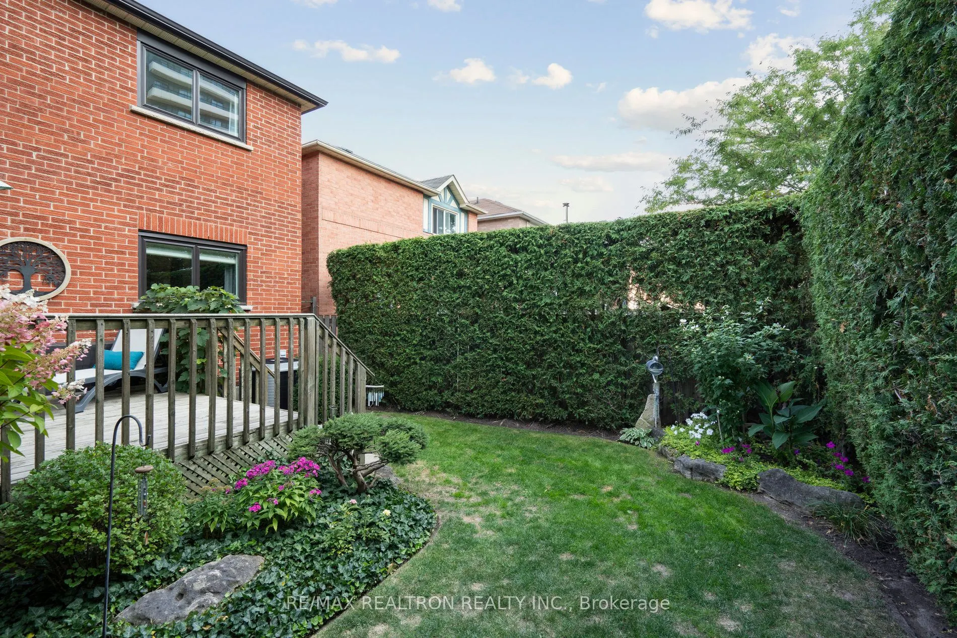 117 Glen Crescent
