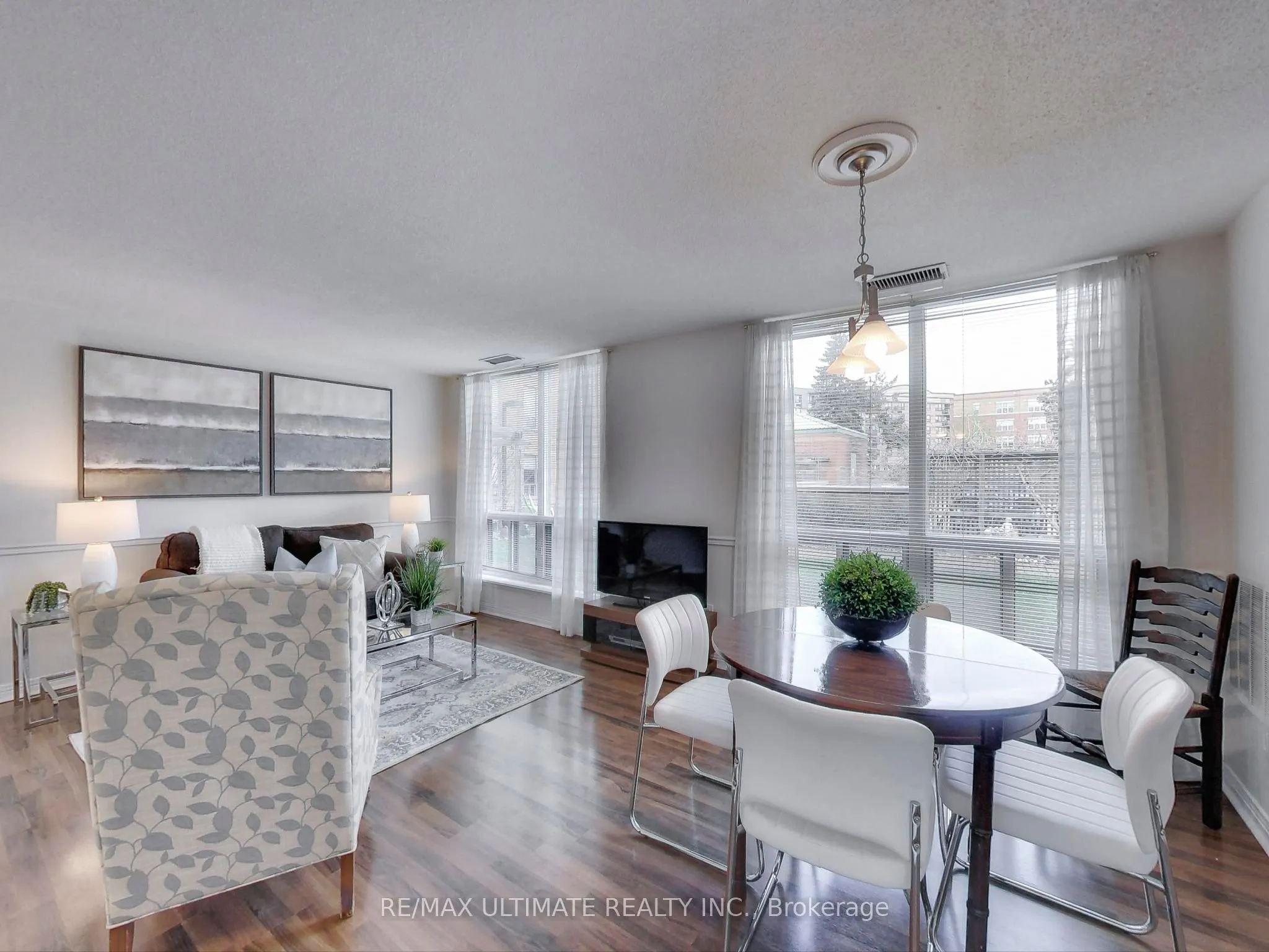30 Wilson Street, #101
