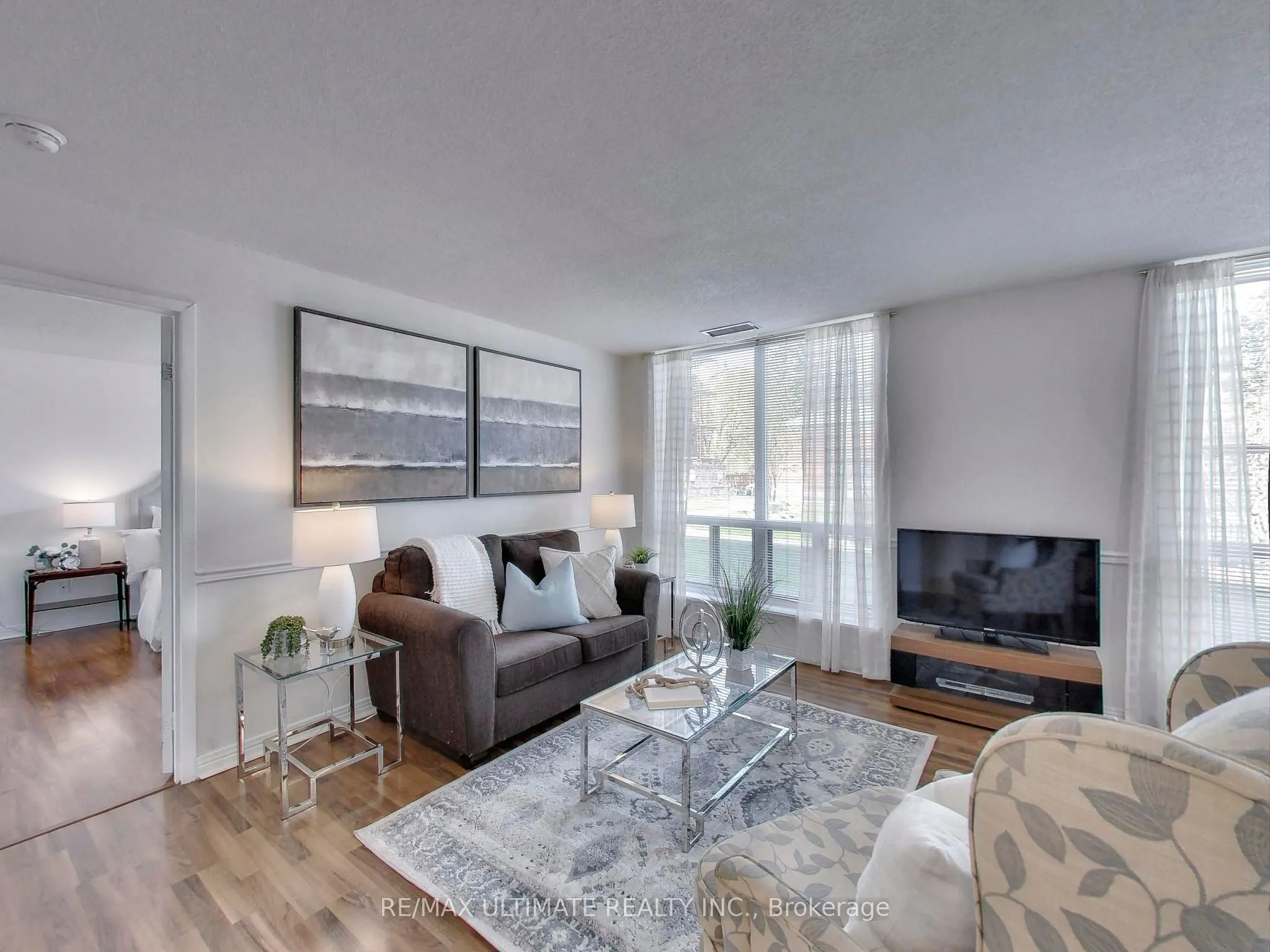 30 Wilson Street, #101