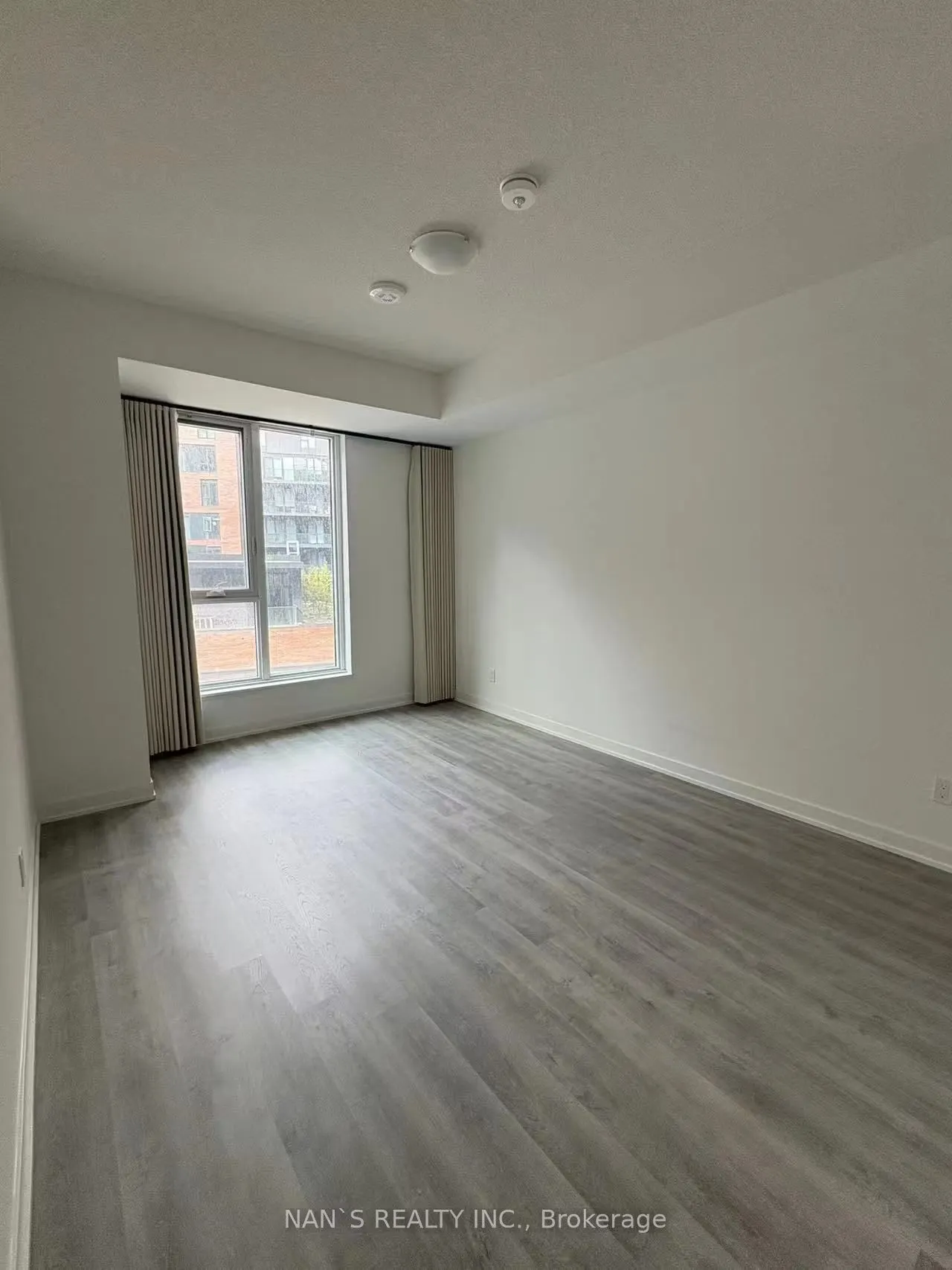 38 Simcoe Promenade Circle, #C418