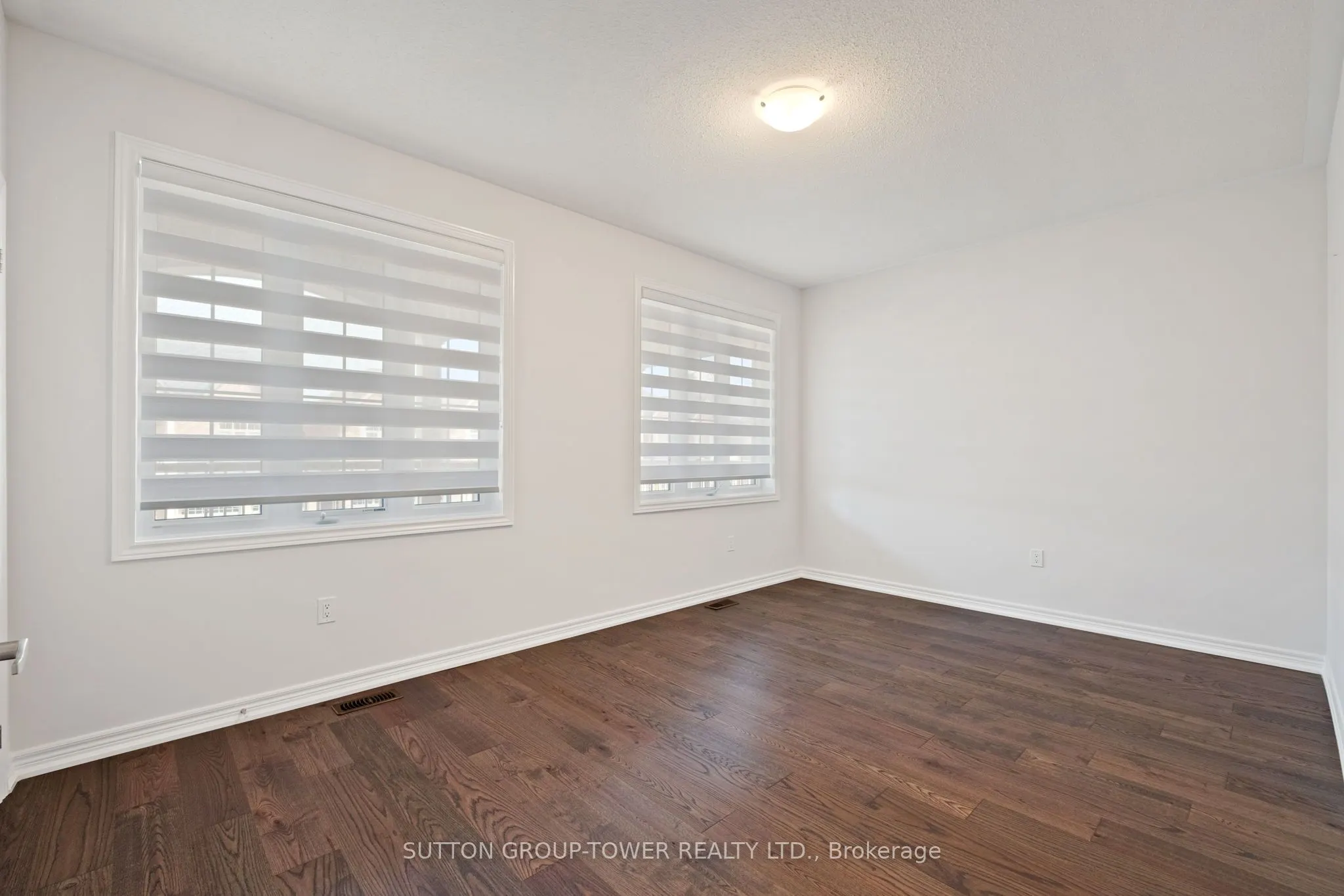 10 Alistair Crescent