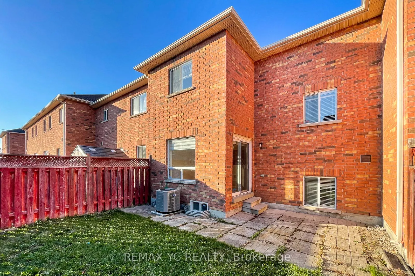110 Dolce Crescent