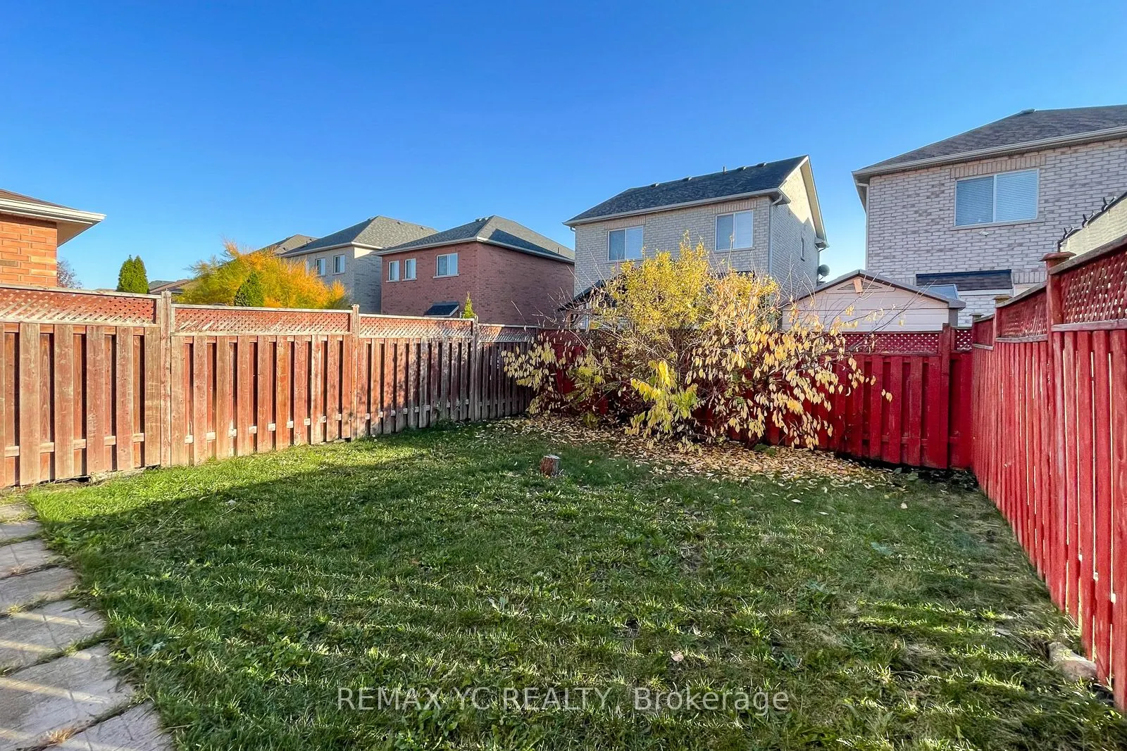 110 Dolce Crescent