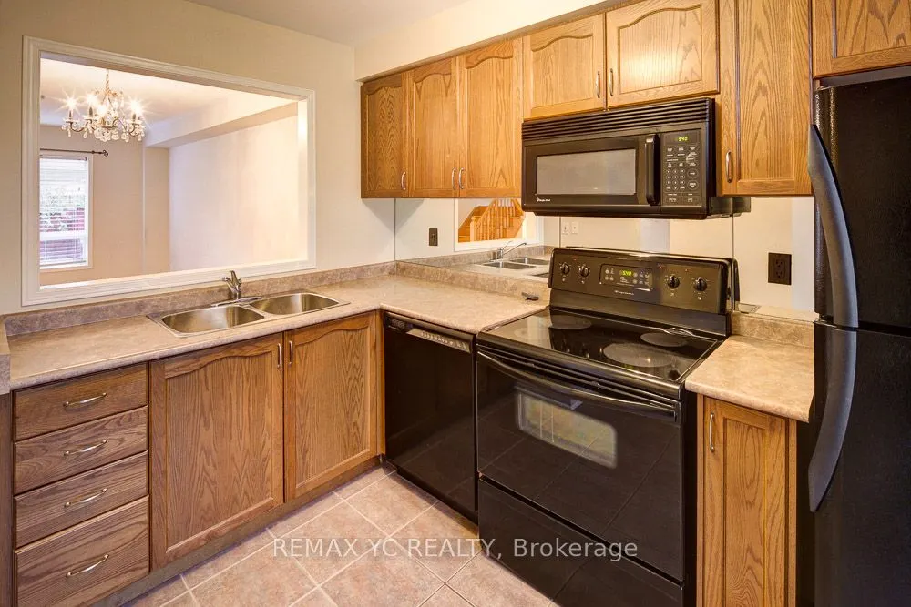 110 Dolce Crescent