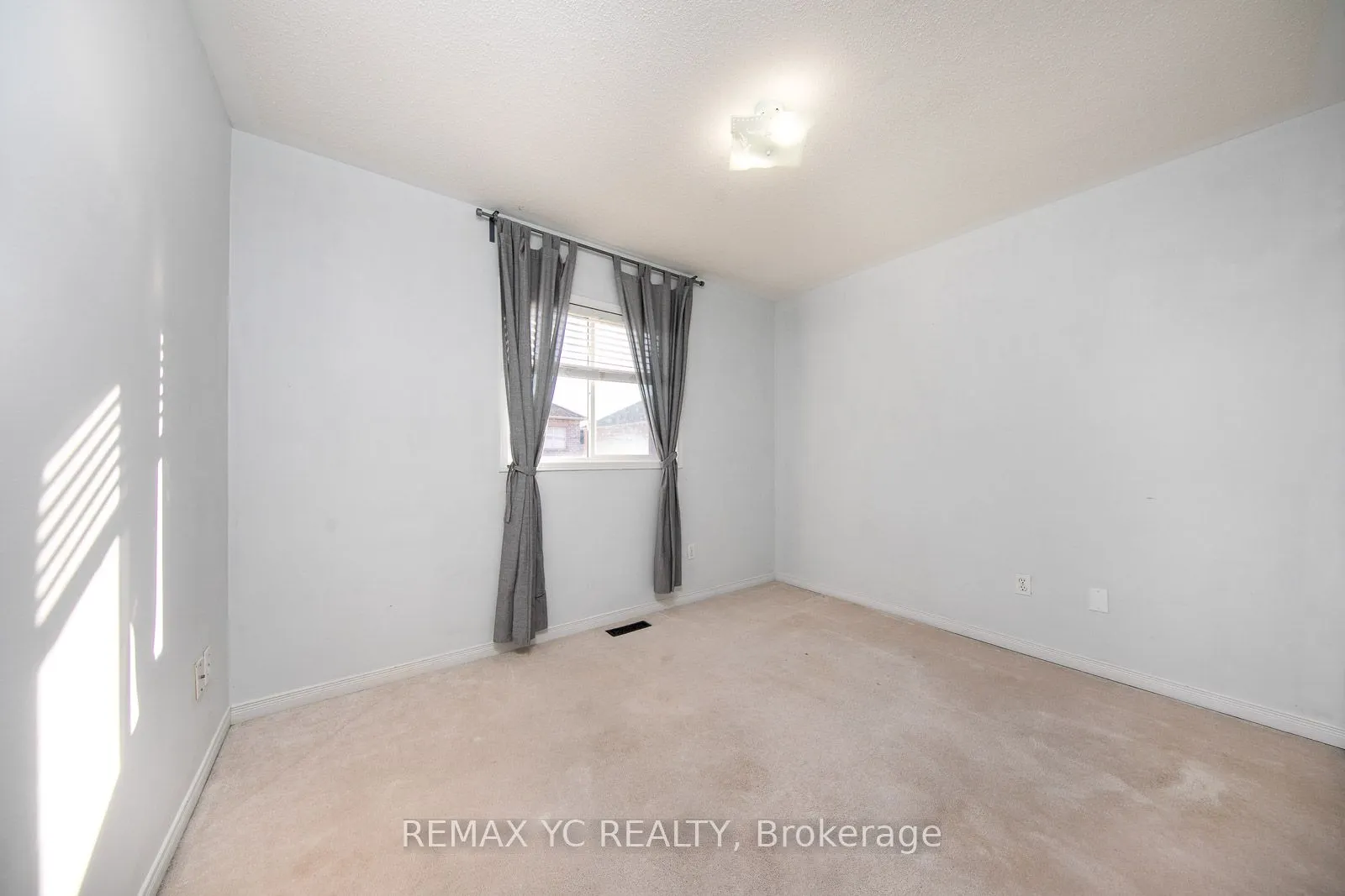 110 Dolce Crescent