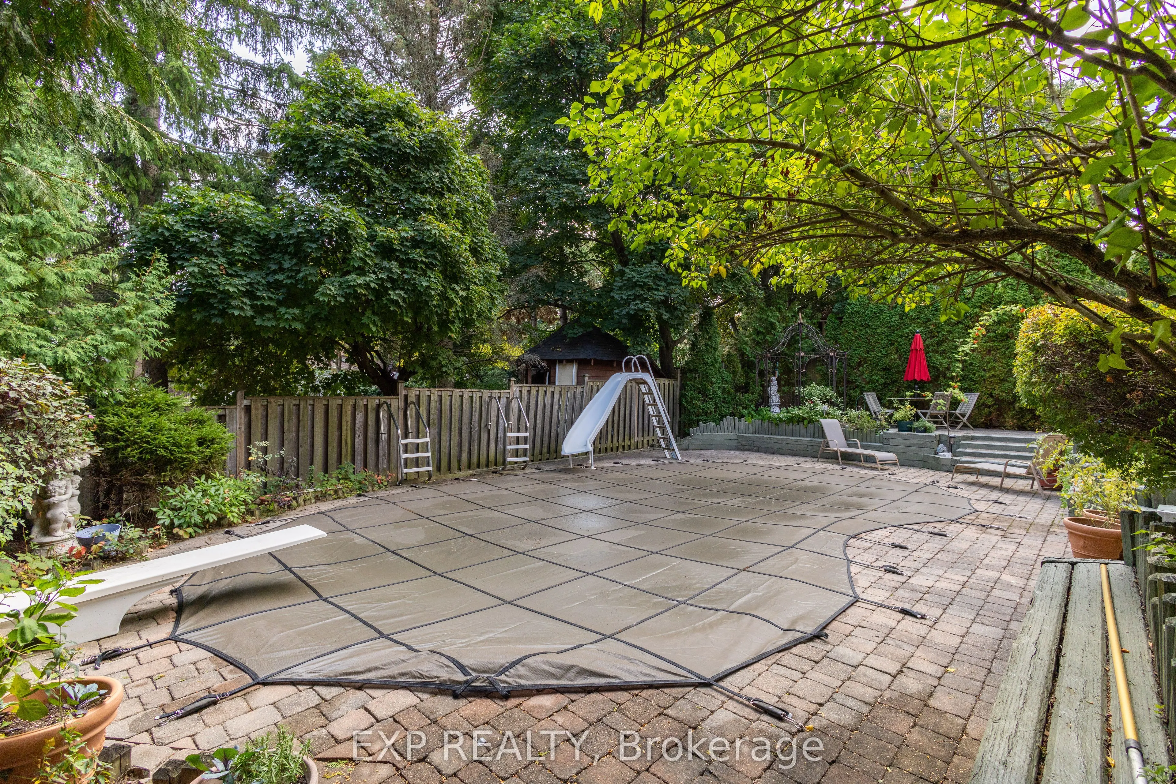 23 Briarwood Road