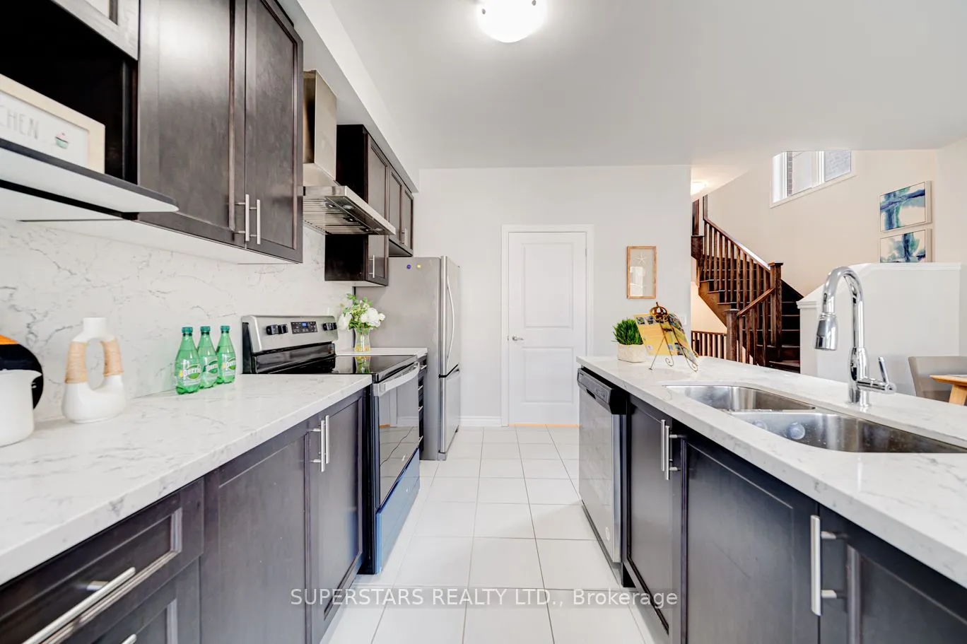 54 Harvey Bunker Crescent