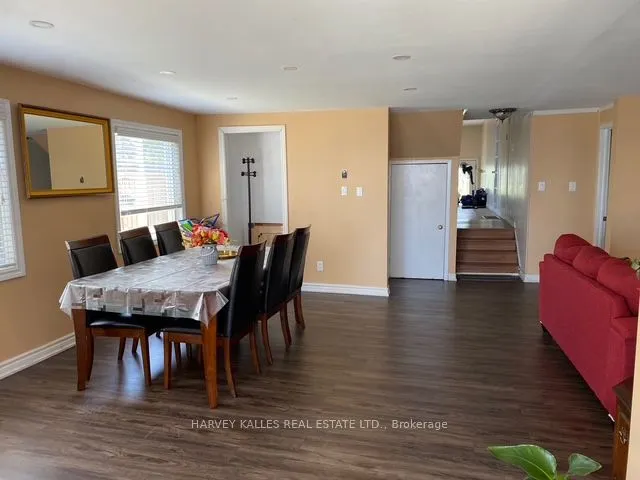 72 Lakeside Drive