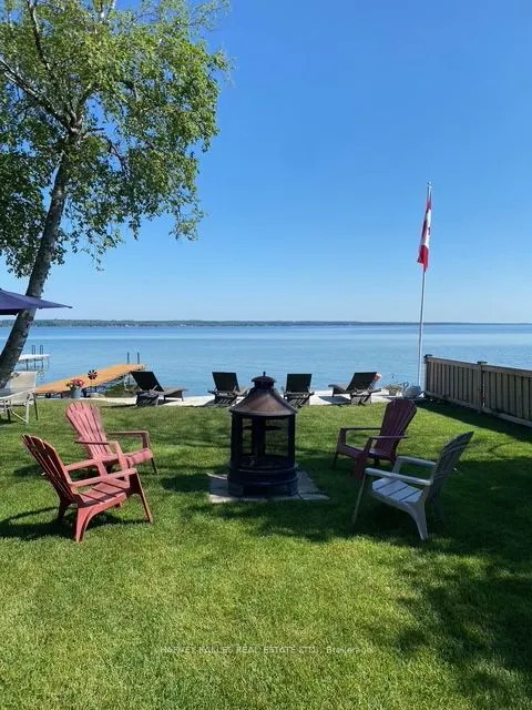 72 Lakeside Drive