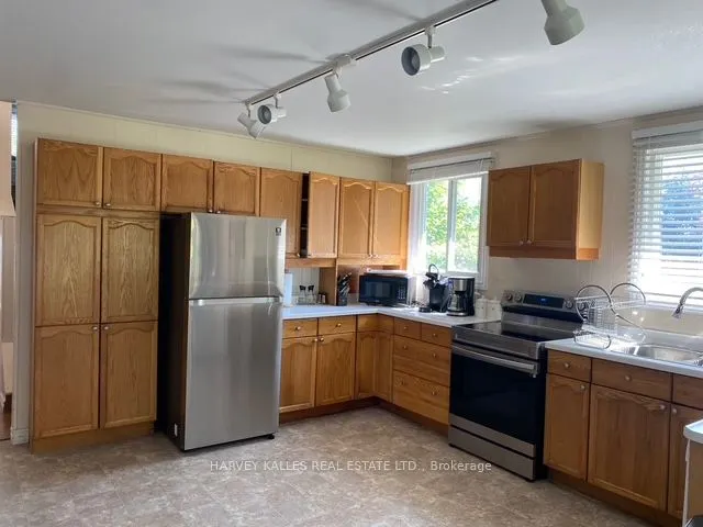 72 Lakeside Drive
