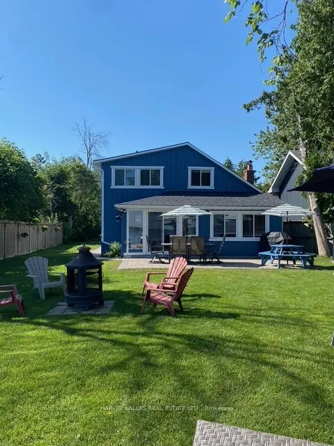 72 Lakeside Drive