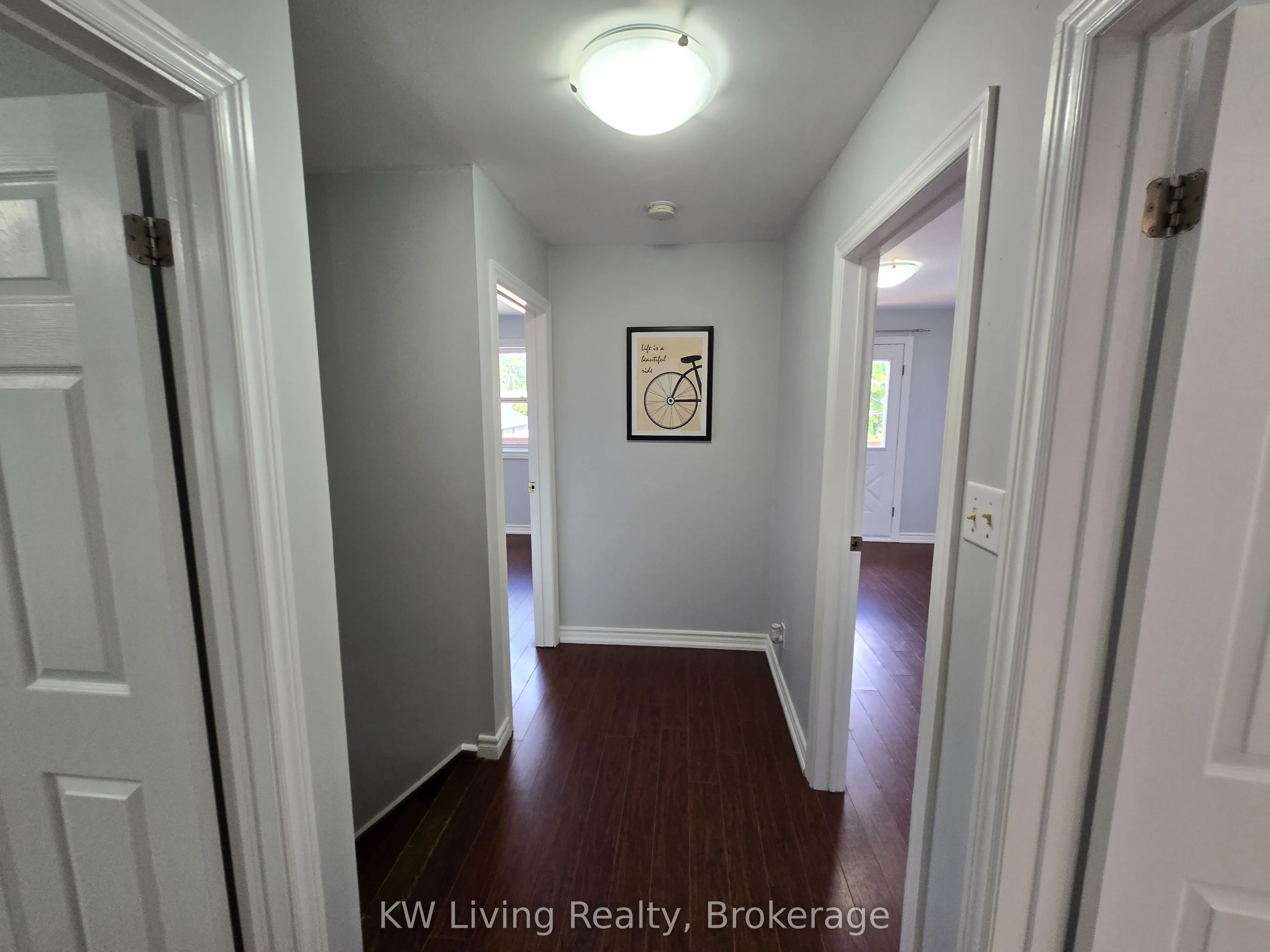 6 Ravenswood Drive