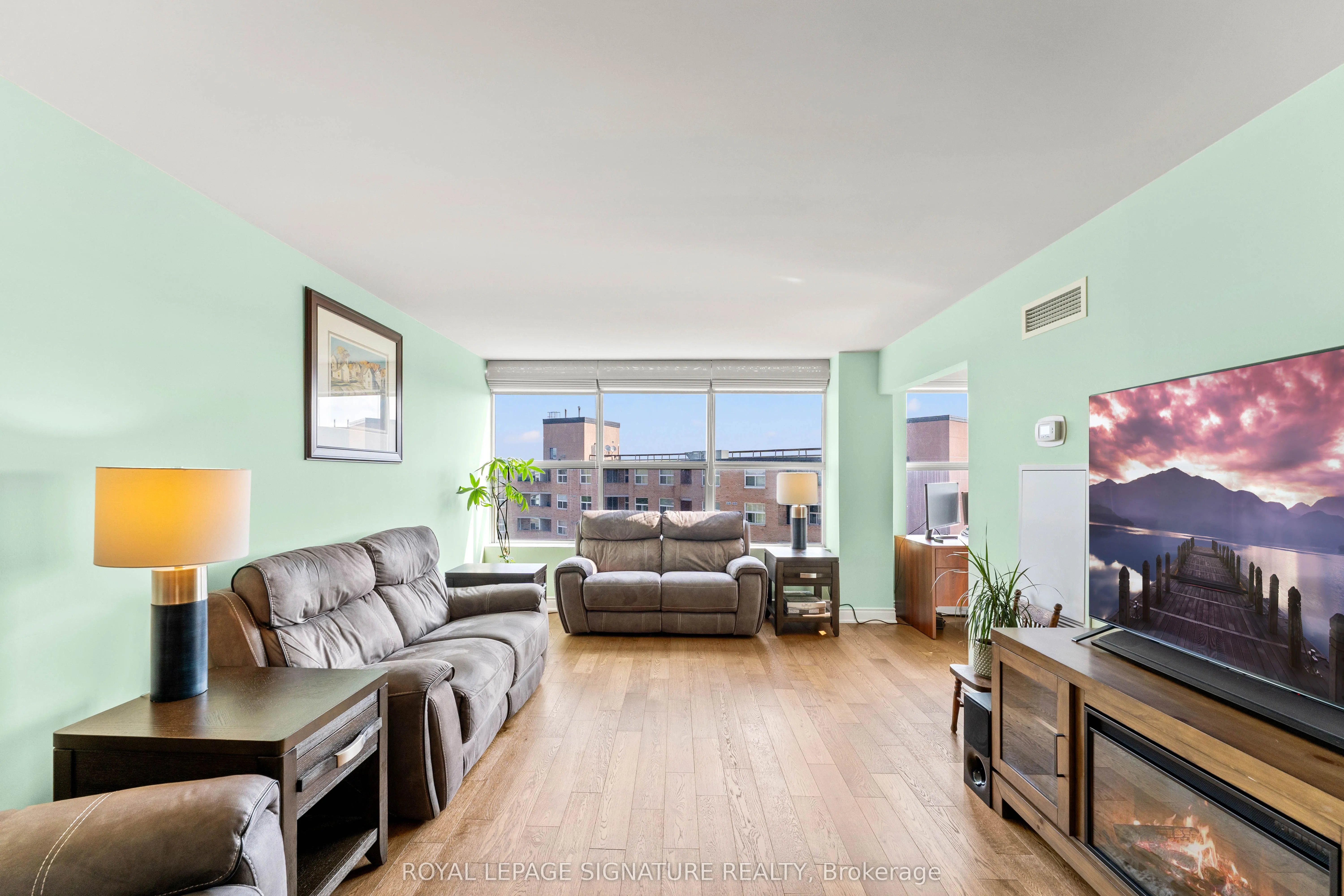 250 Davis Drive, #1007