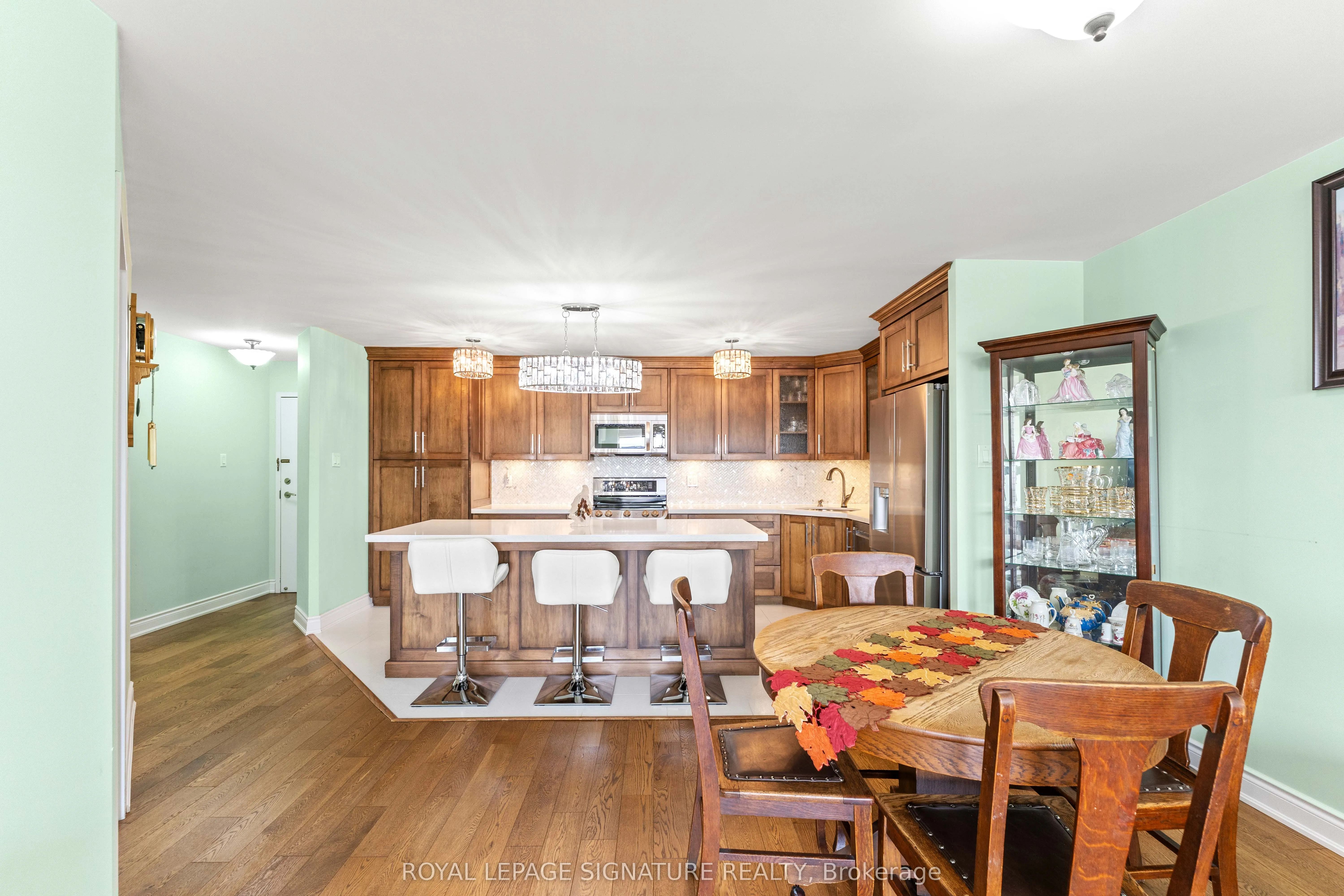250 Davis Drive, #1007