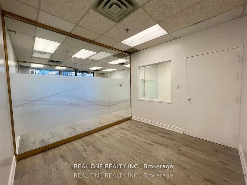 145 Royal Crest Court, #52