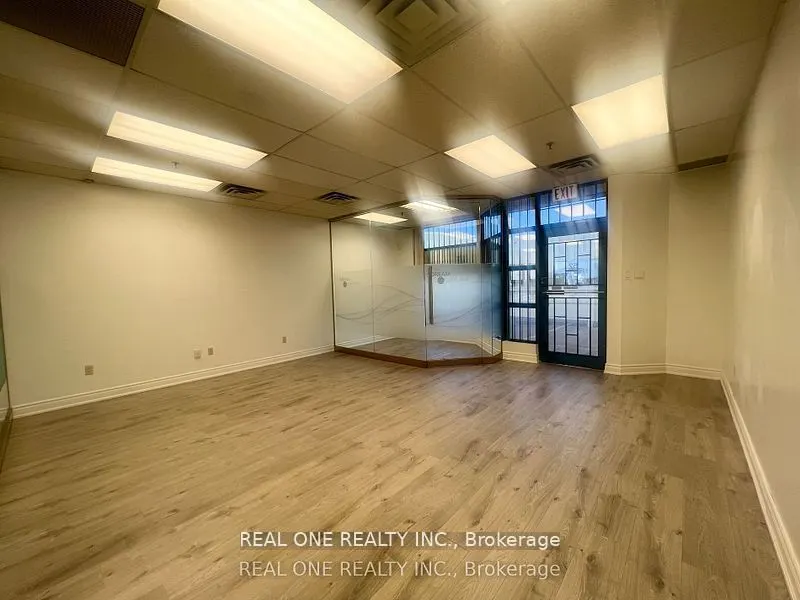 145 Royal Crest Court, #52
