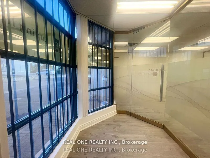 145 Royal Crest Court, #52