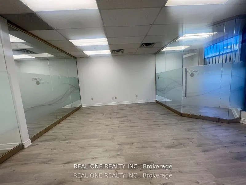 145 Royal Crest Court, #52