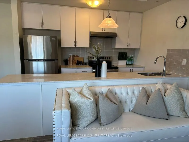 370 Red Maple Road, #78