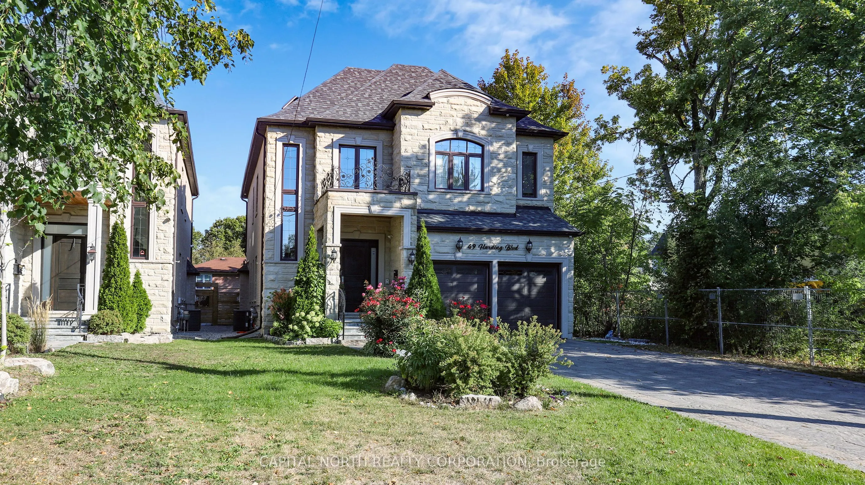 49 Harding Boulevard