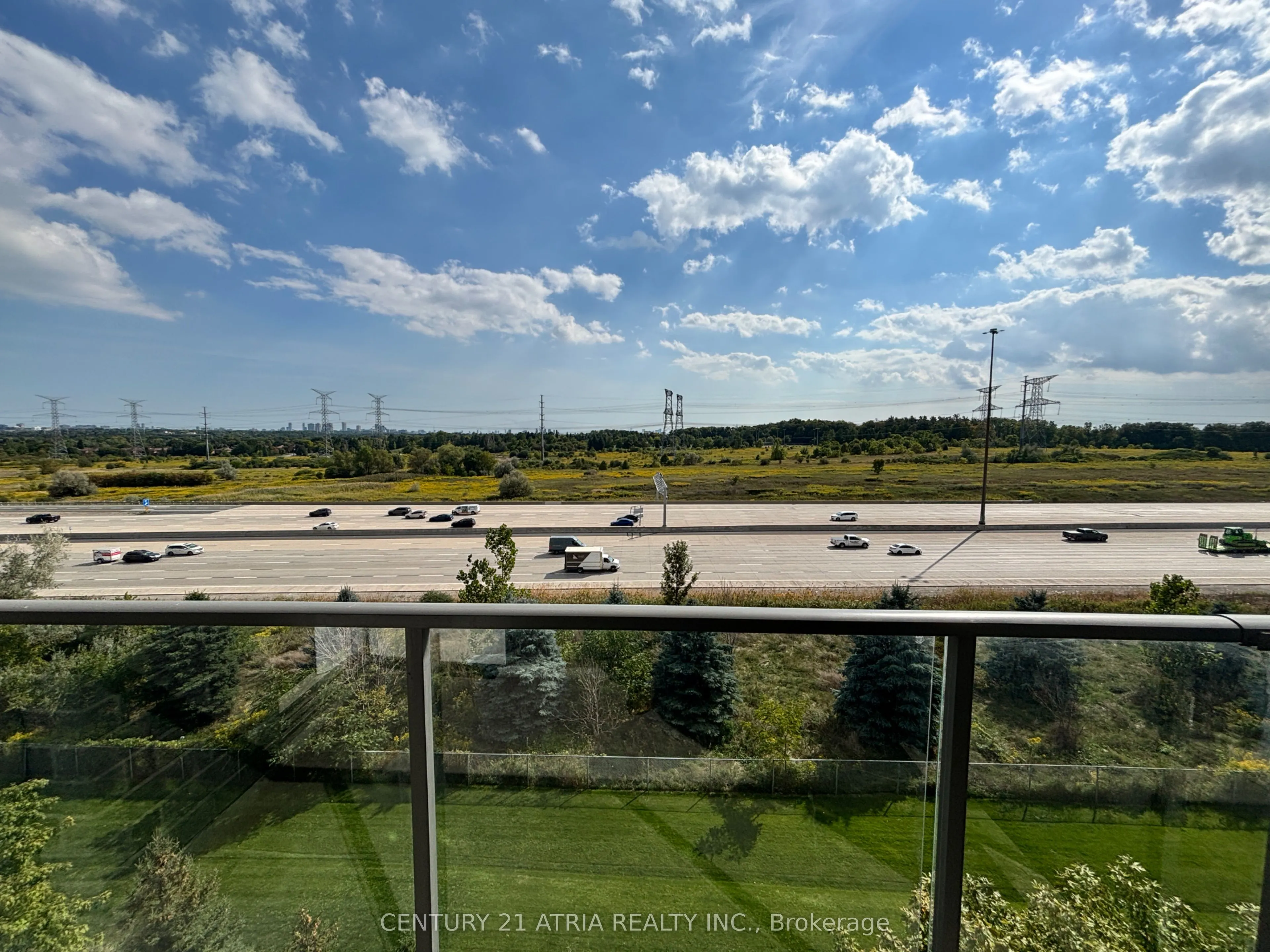325 South Park Road, #709