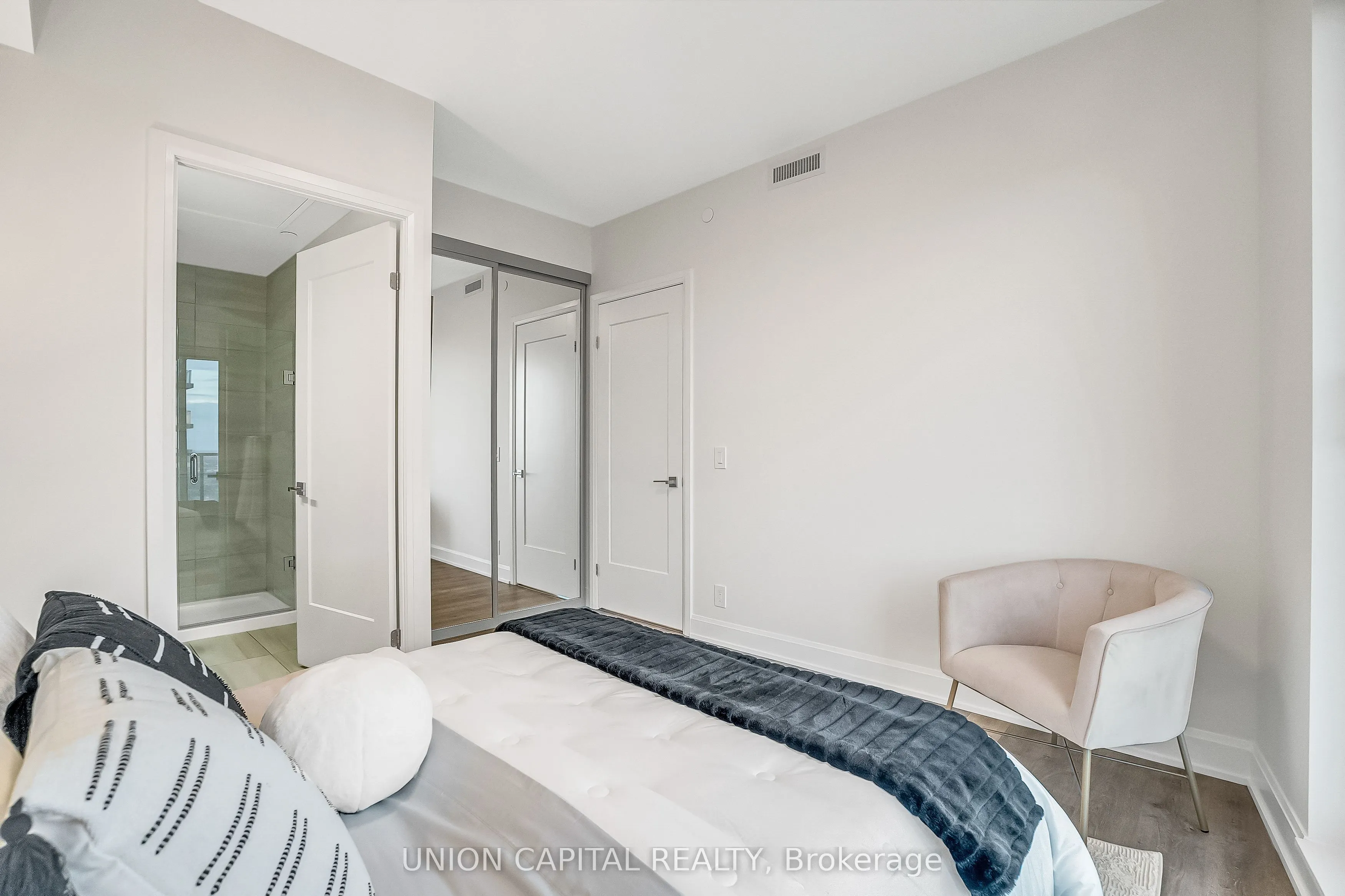 12 Gandhi Lane, #3102