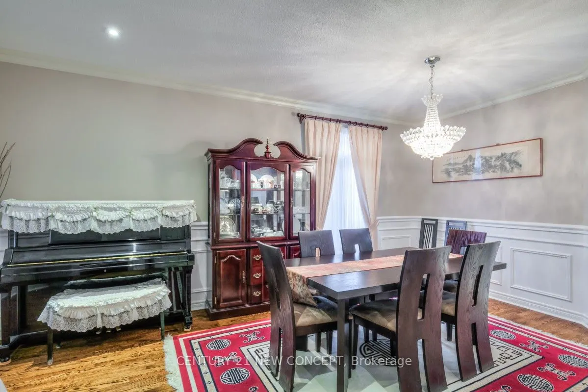 115 Ridgeway Court