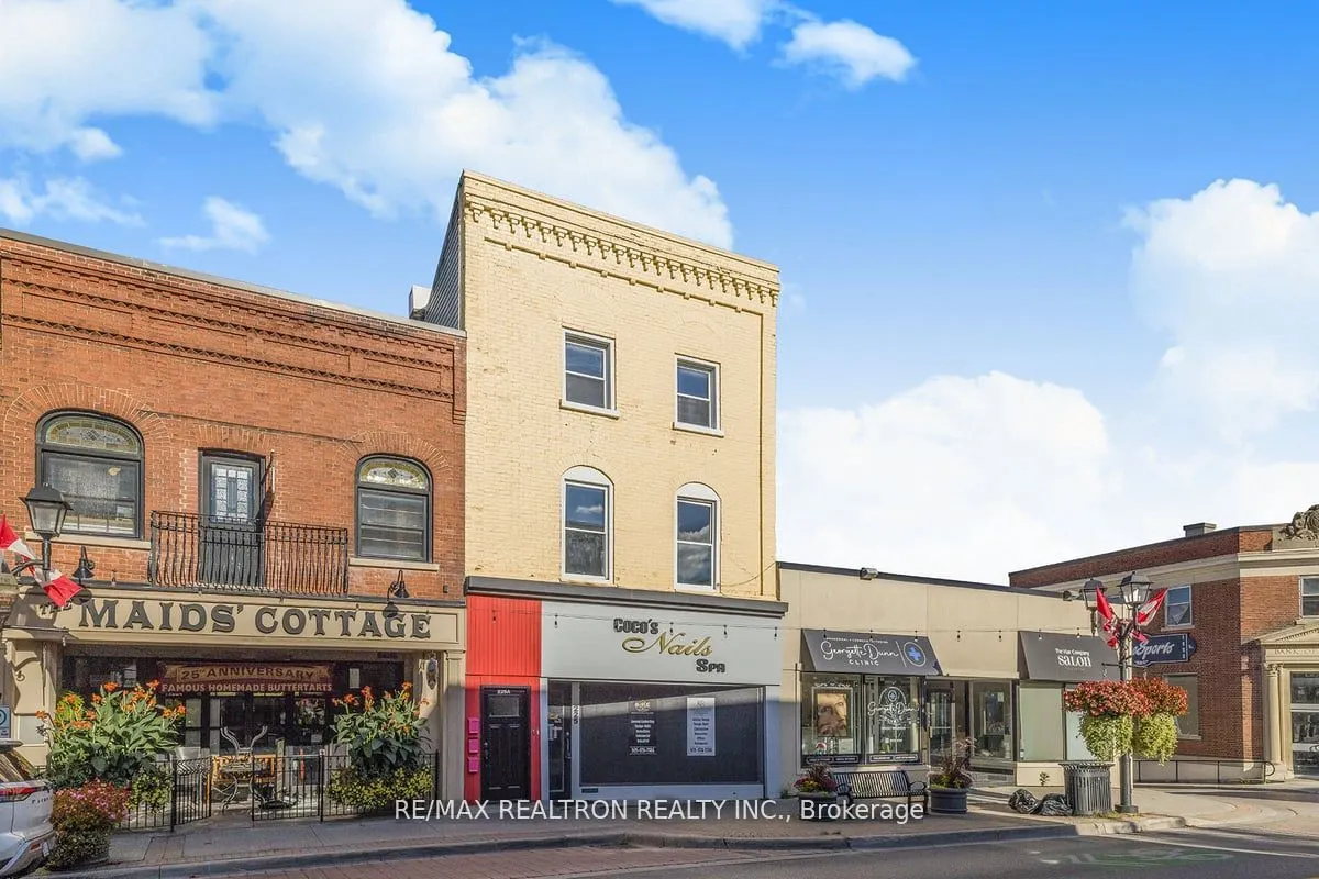 225 Main Street, #1