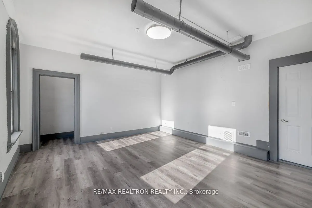 225 Main Street, #1