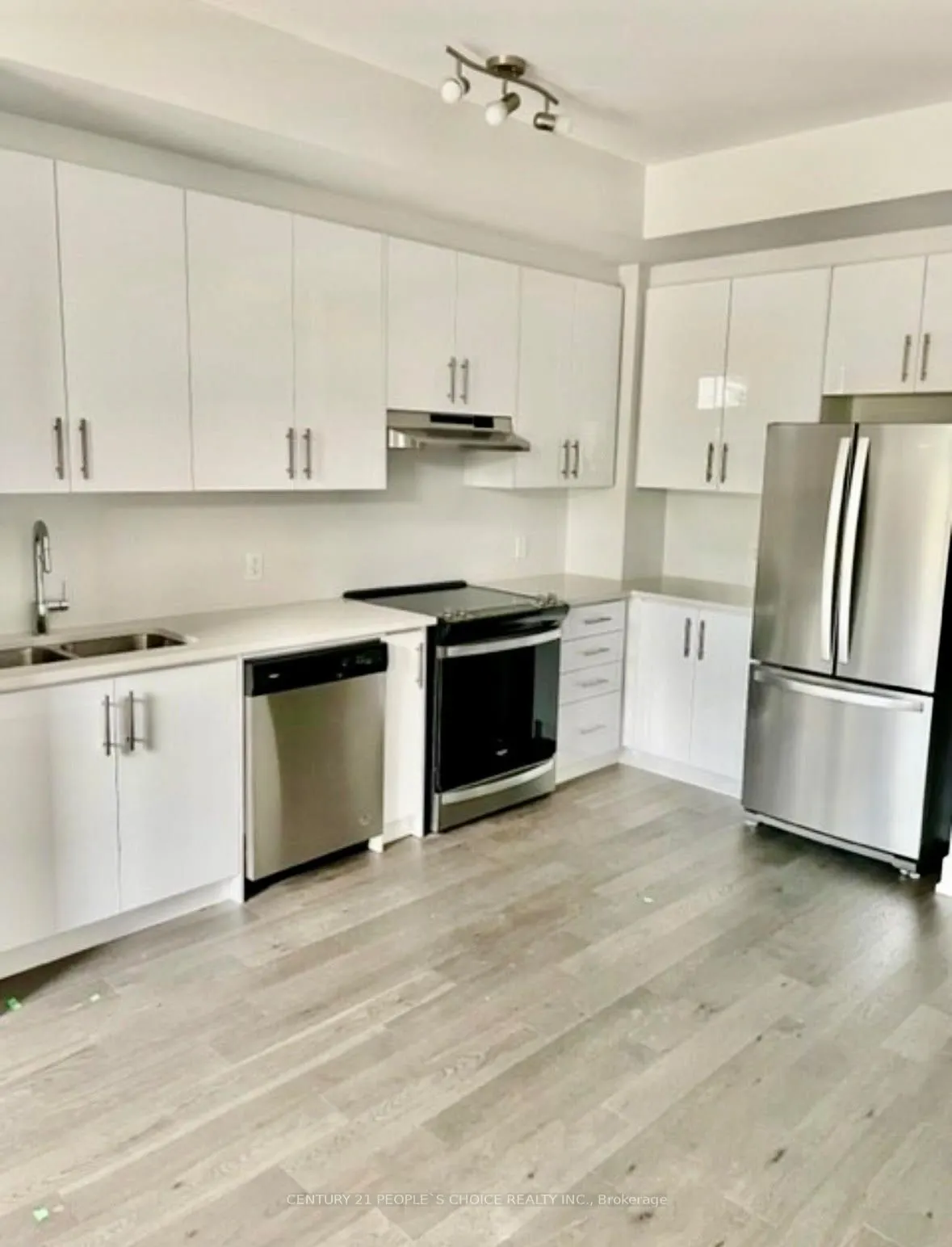 9560 Islington Avenue E, #L112