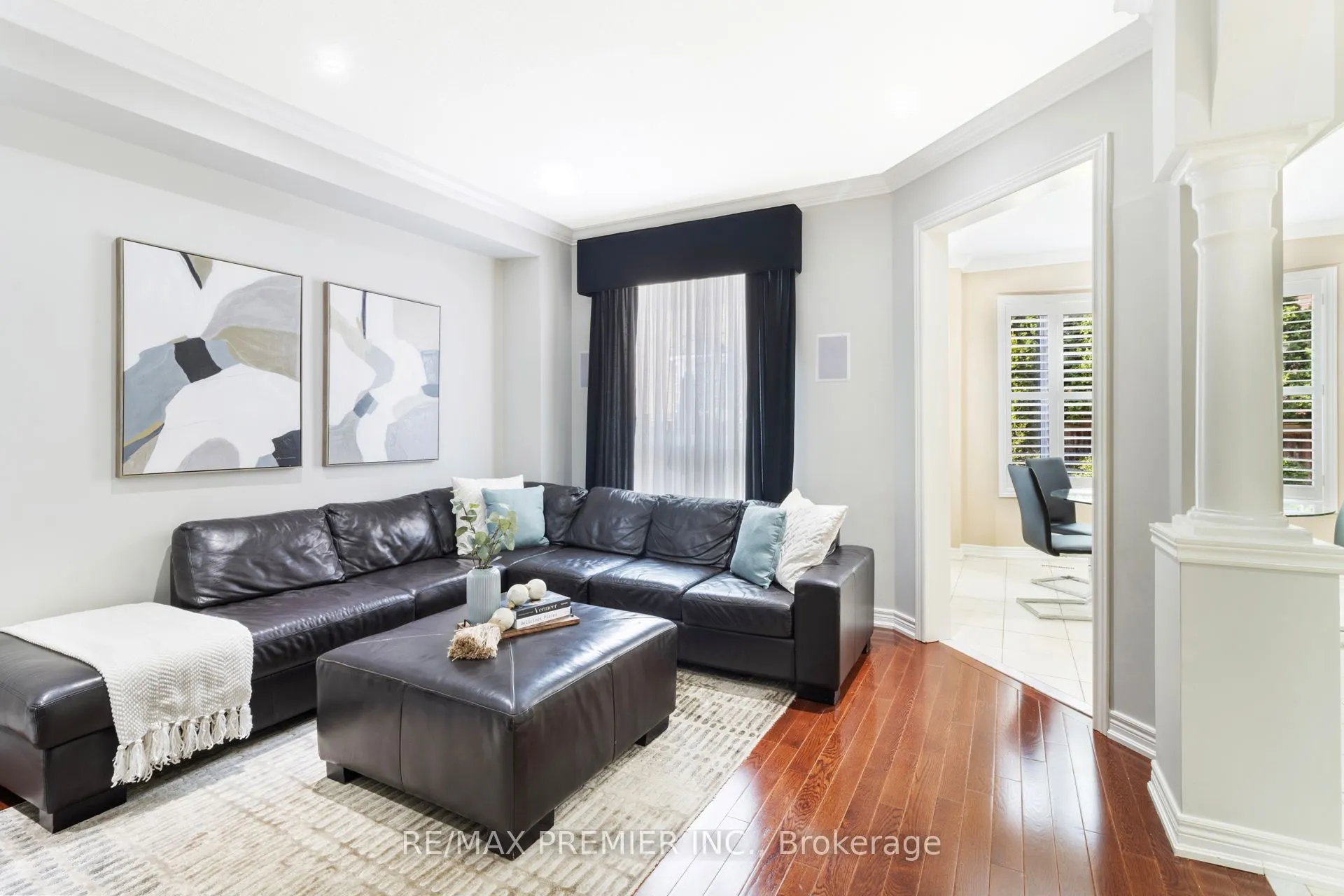 64 Leameadow Road
