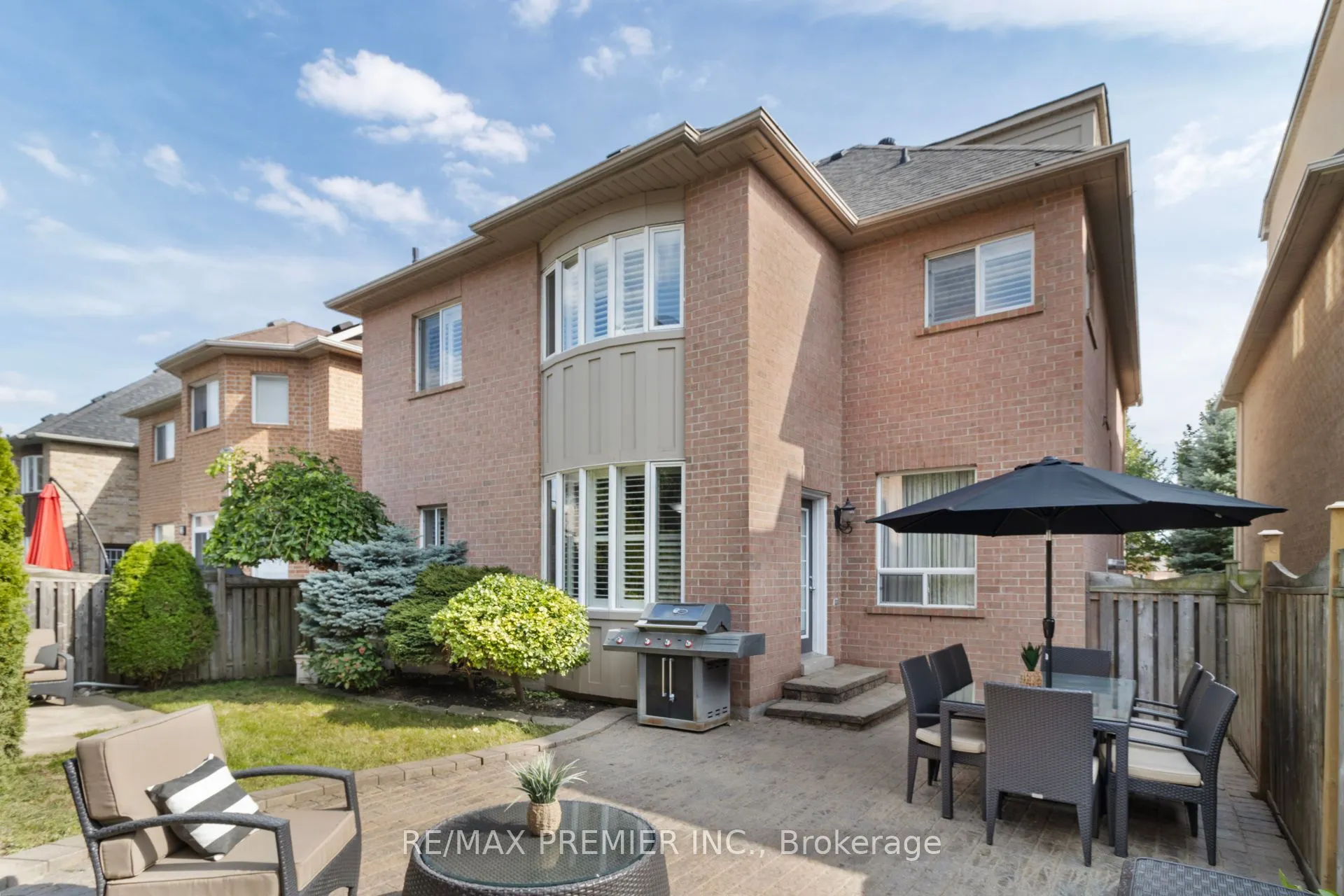 64 Leameadow Road