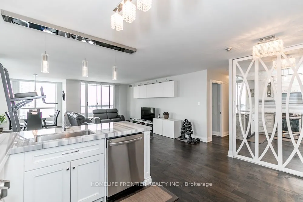 29 Northern Heights Drive, #LPH11