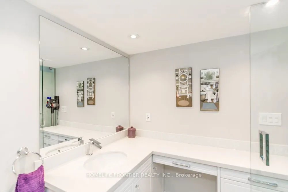 29 Northern Heights Drive, #LPH11