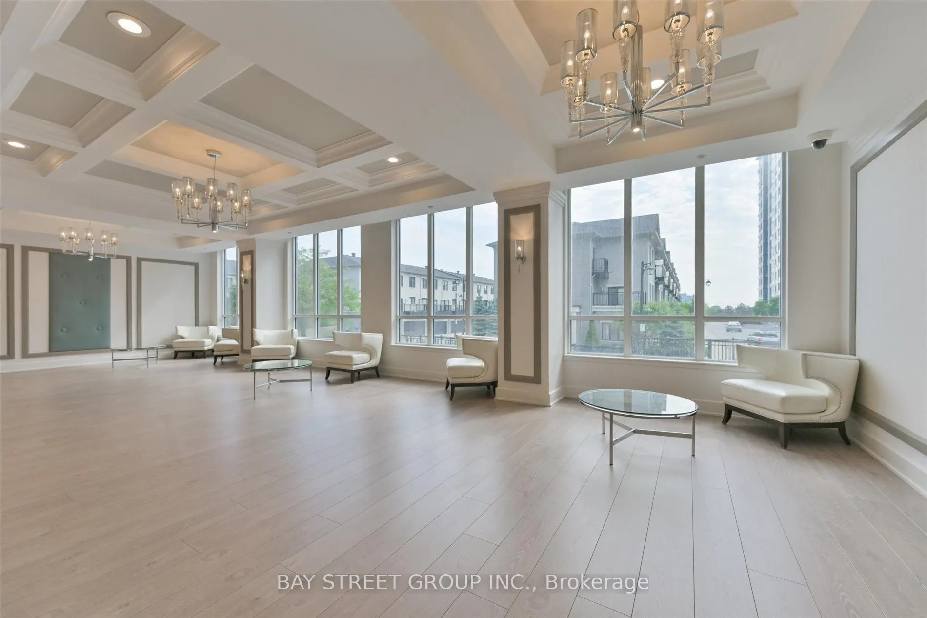 372 7 Highway E, #306