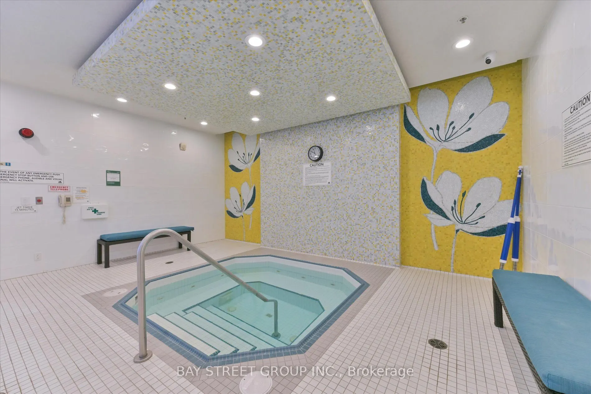 372 7 Highway E, #306