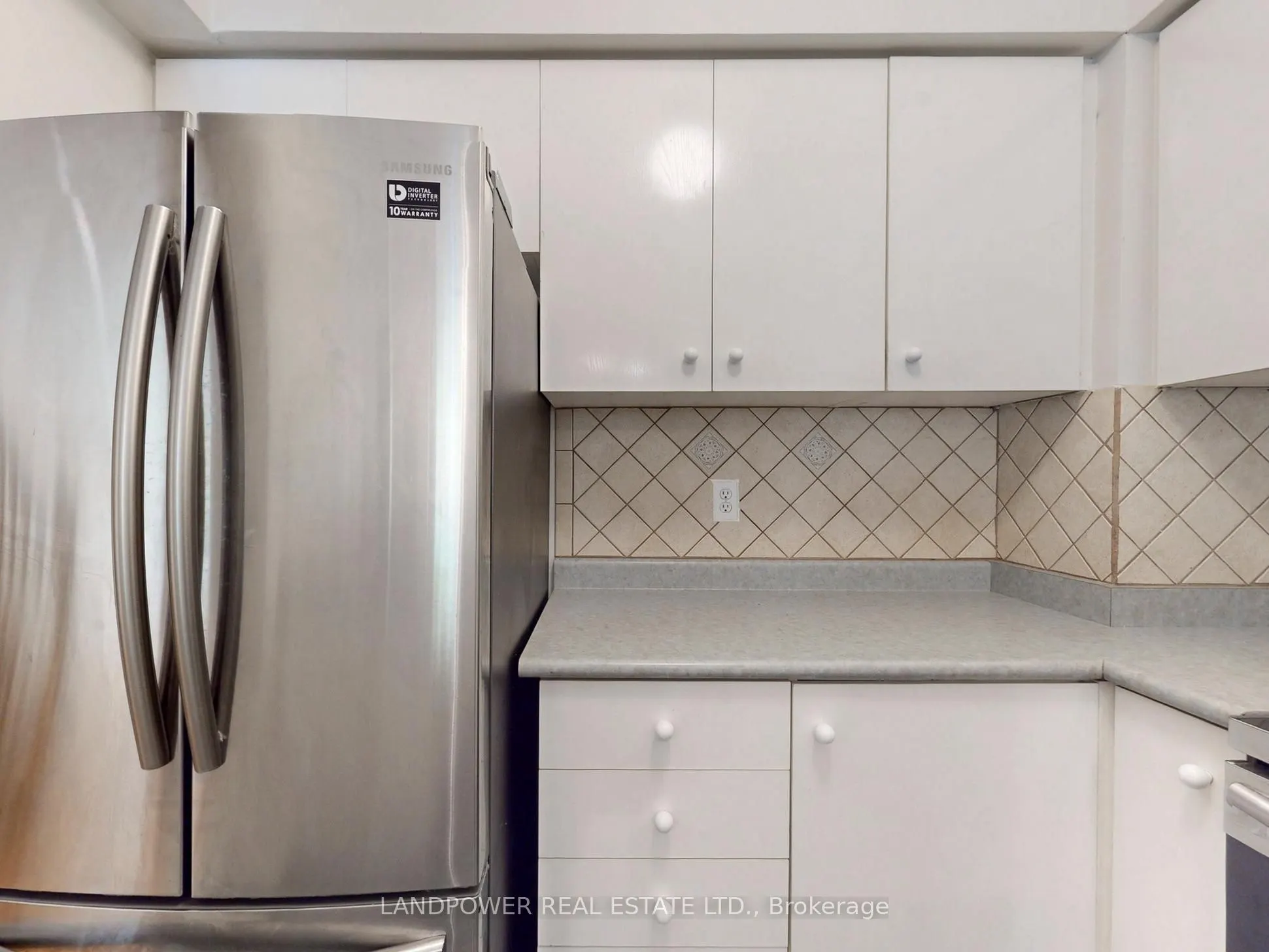 18 St Moritz Way, #2