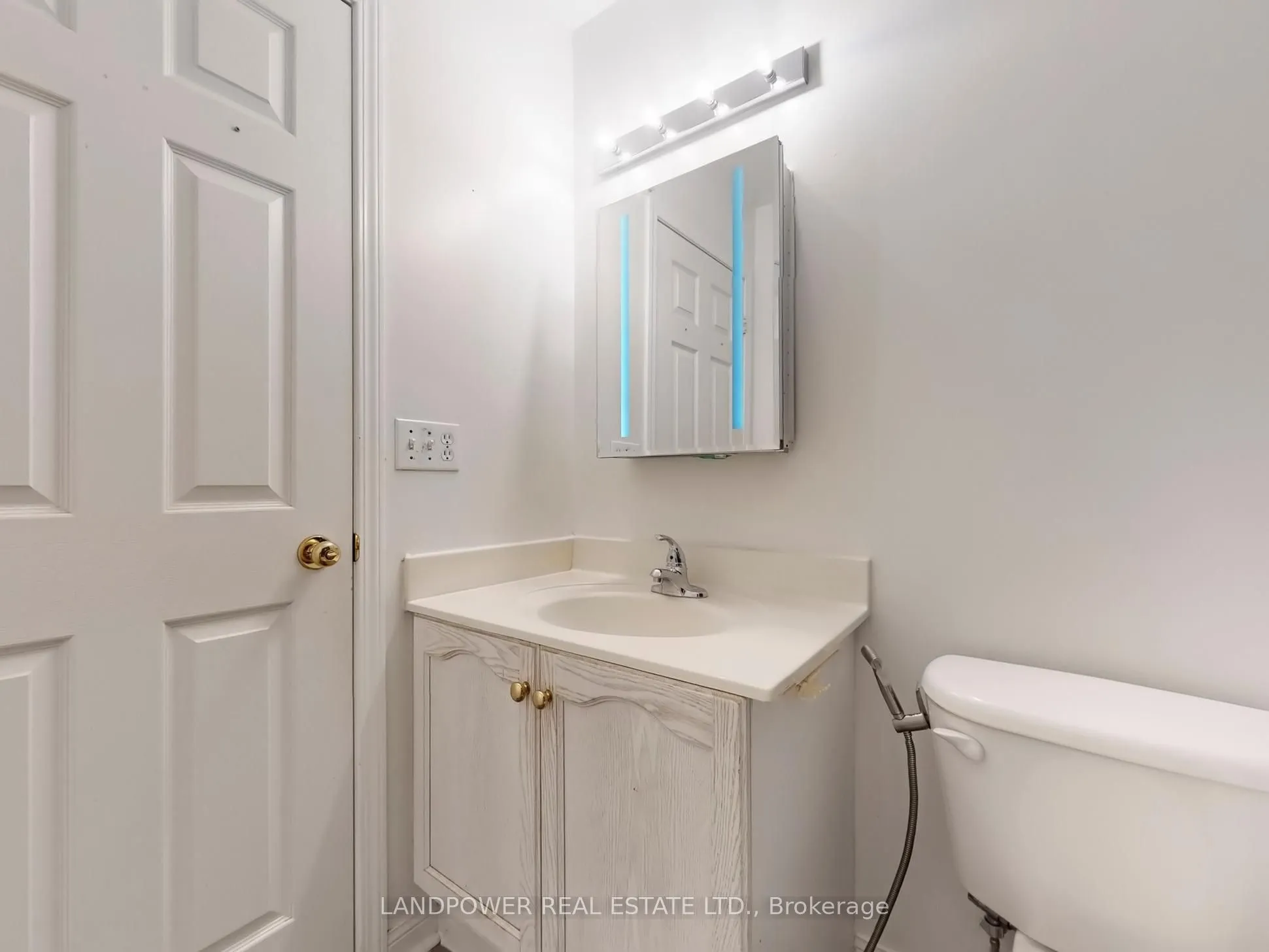 18 St Moritz Way, #2