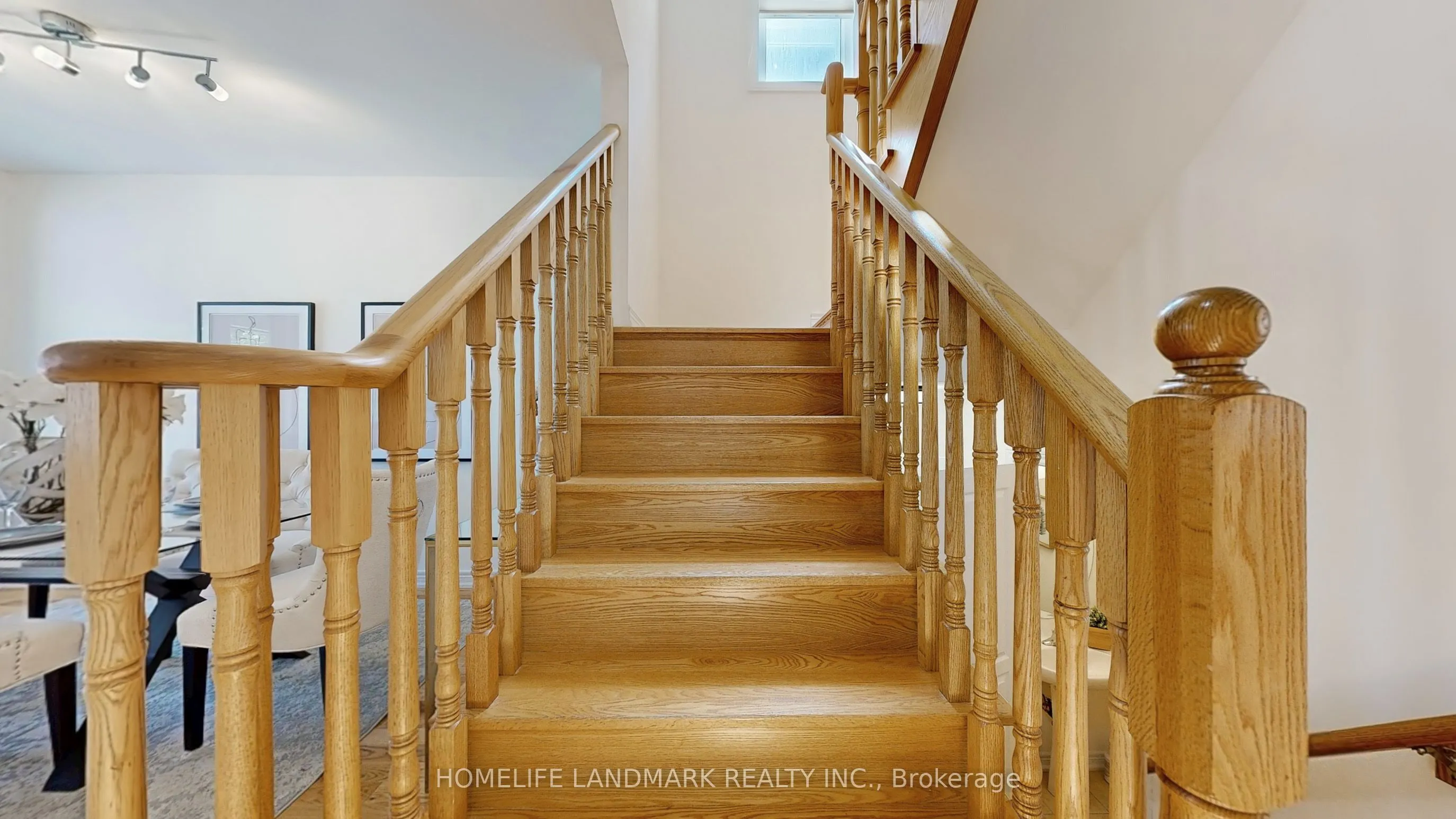 116 Pelee Avenue
