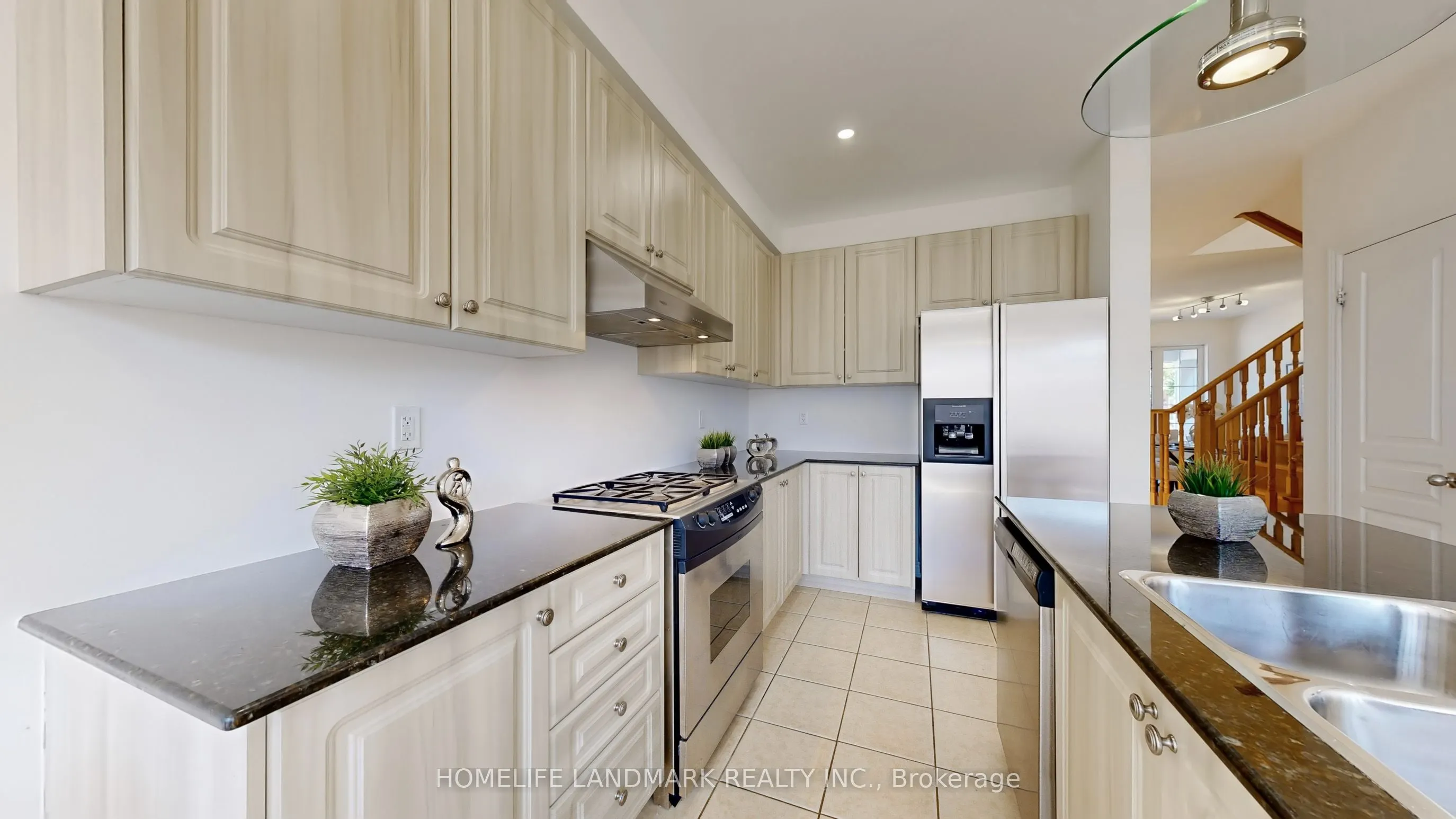 116 Pelee Avenue
