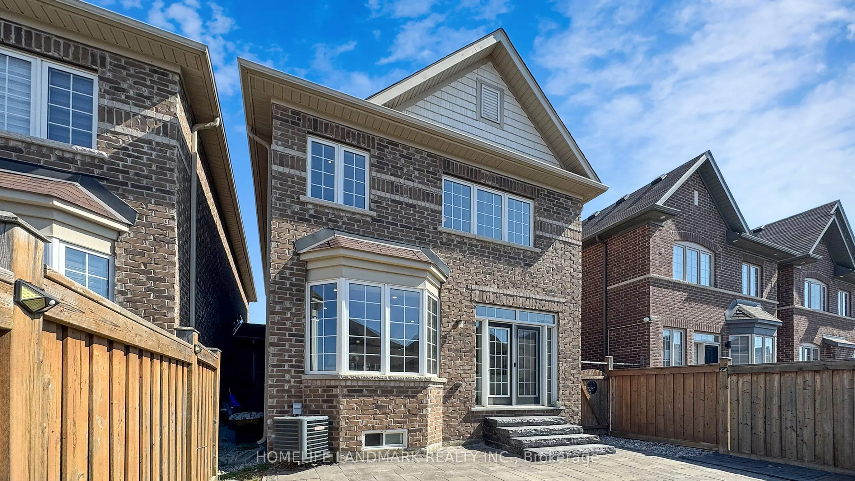 116 Pelee Avenue
