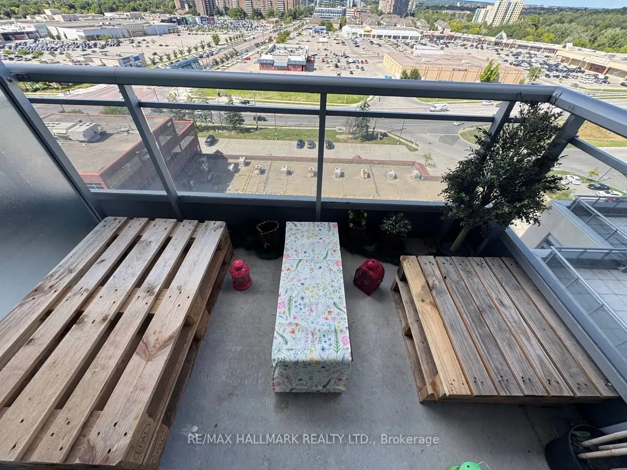 9205 Yonge Street, #1114